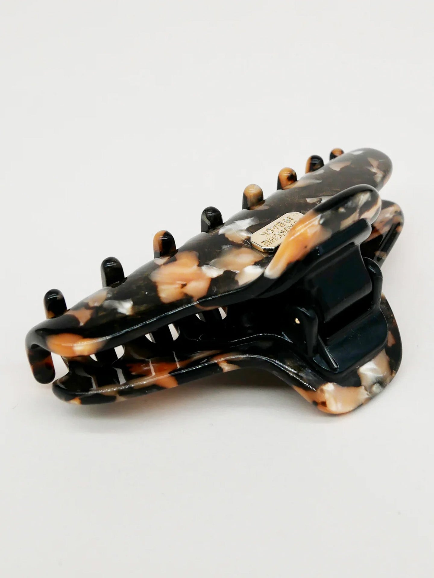 Medium Margaux claw clip, 2 colours