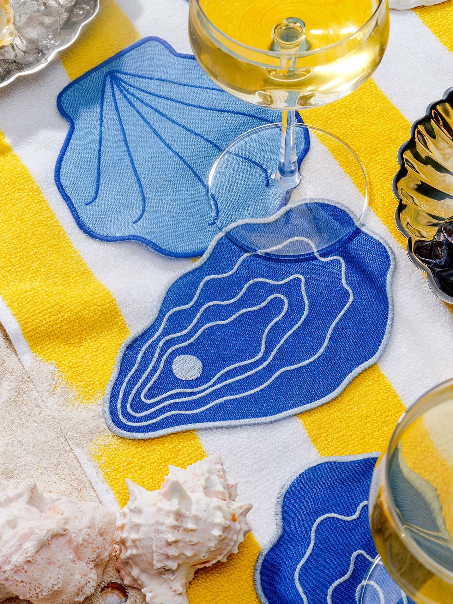 Shell cocktail napkins / coasters, set of 4