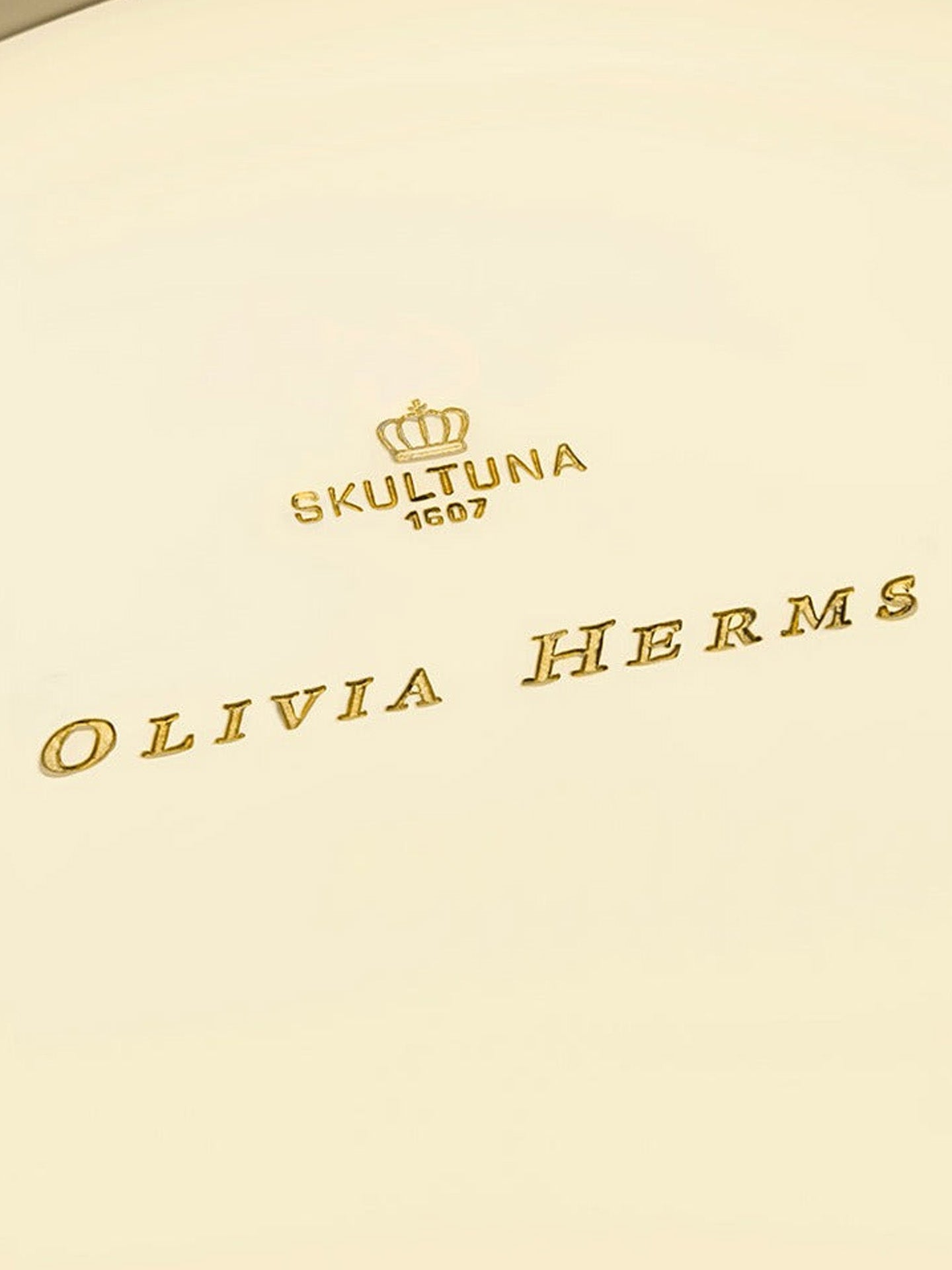 Boule large vase, brass