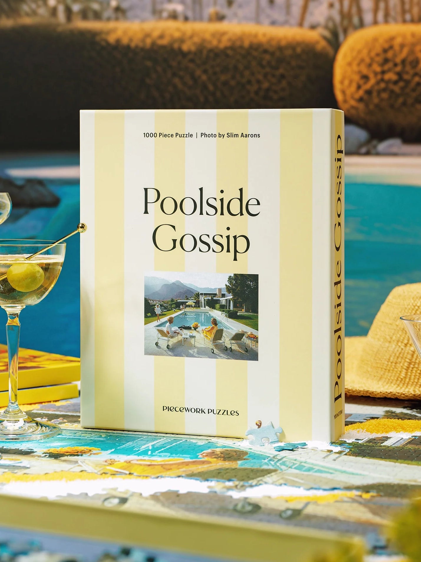 Poolside gossip Slim Aarons collab puzzle (1000 pieces)