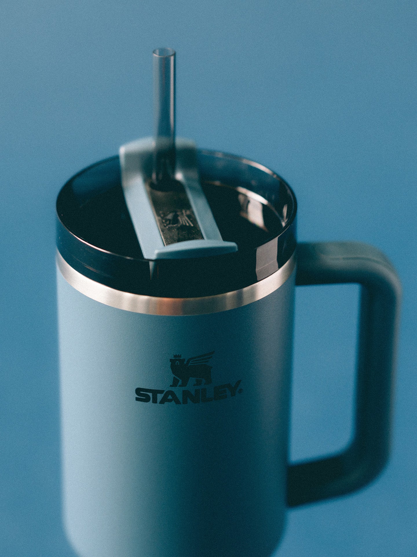 The Quencher H2.0 Flowstate™ Tumbler, blue spruce (1,2L)
