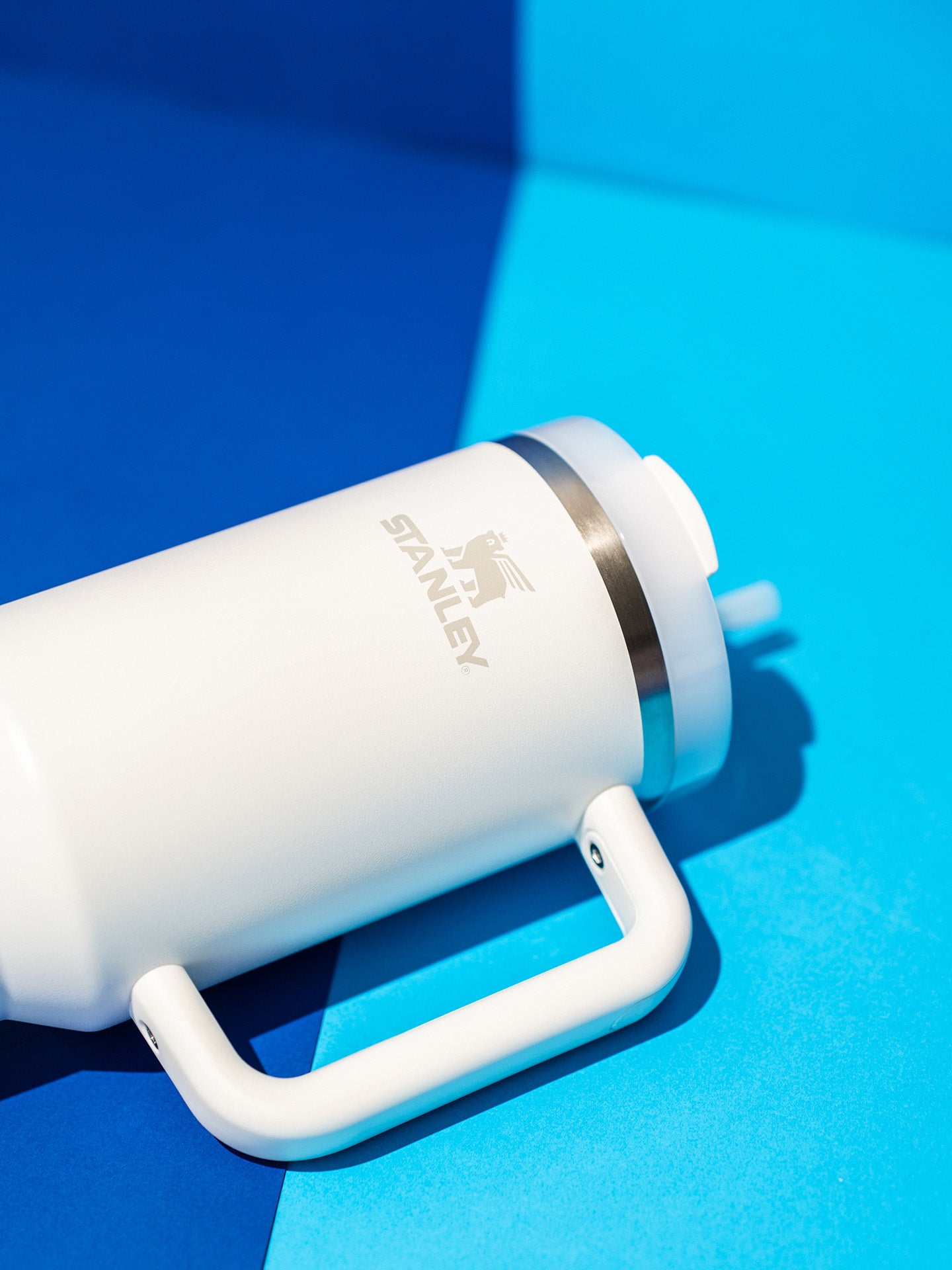 Quencher H2.0 Flowstate™ Tumbler, frost (1.2l)