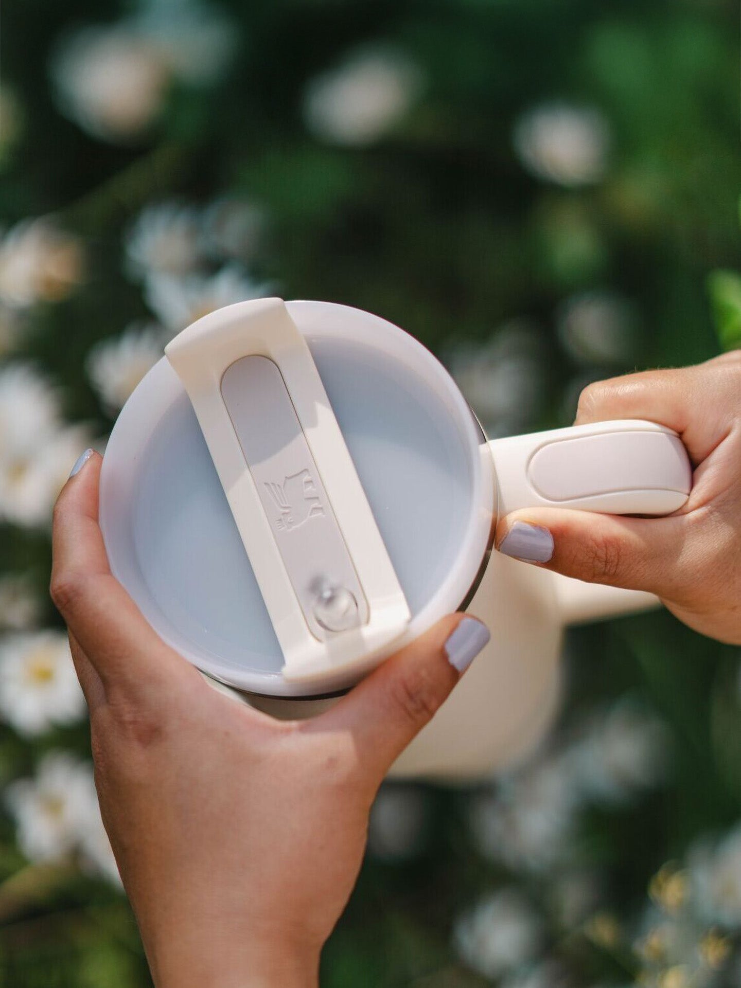 Quencher H2.0 Flowstate™ Tumbler, Cream (1.2l)