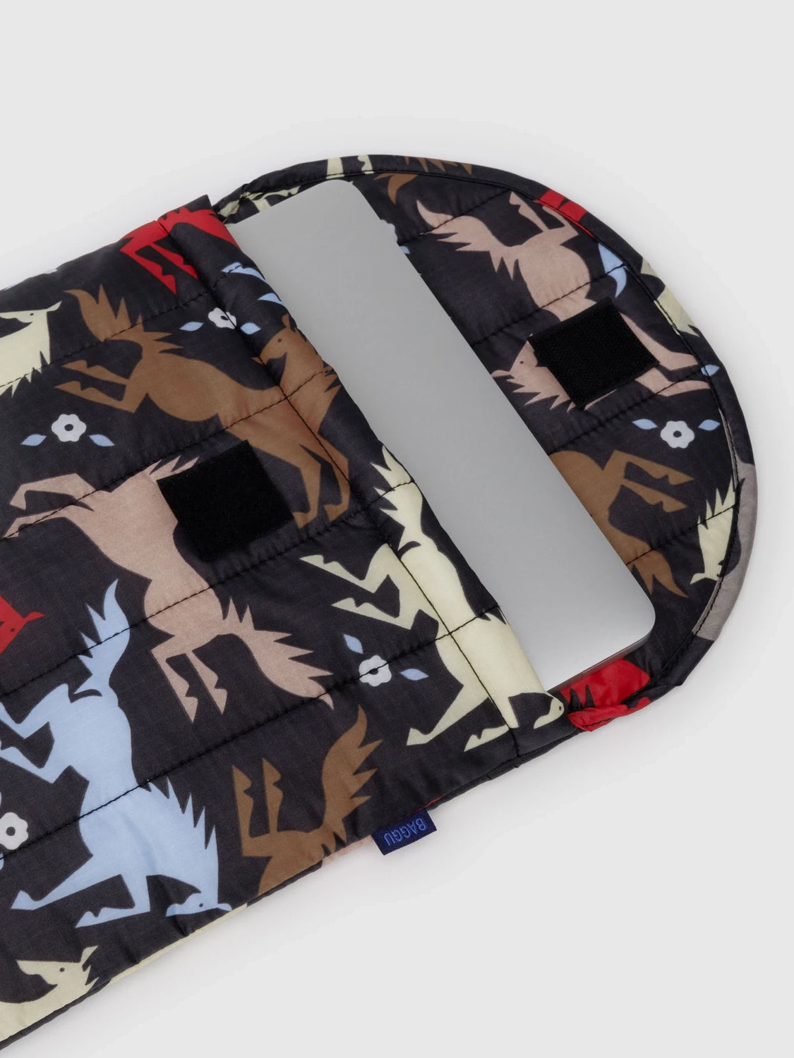 Puffy laptop sleeve 13