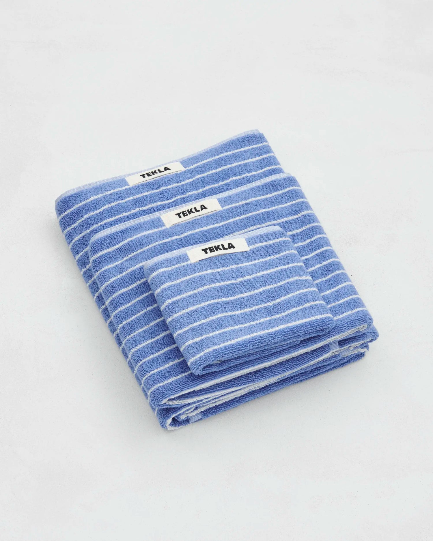 Terry Bath Towel, Clear blue stripes
