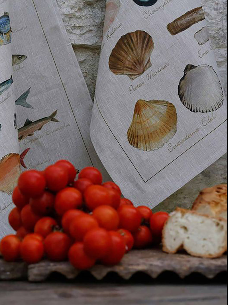 La mer sea shells linen kitchen towel