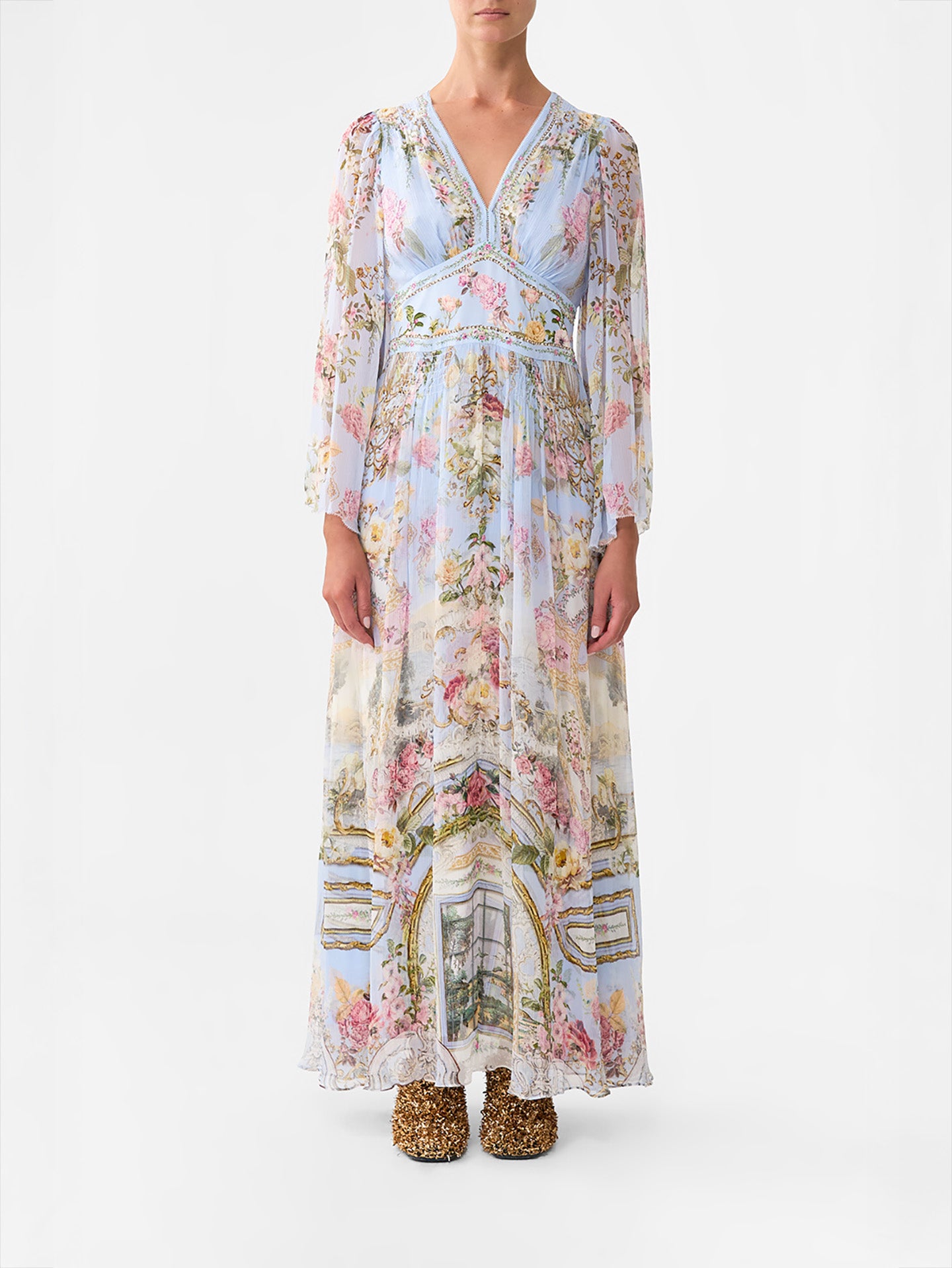 Flared sleeve dress