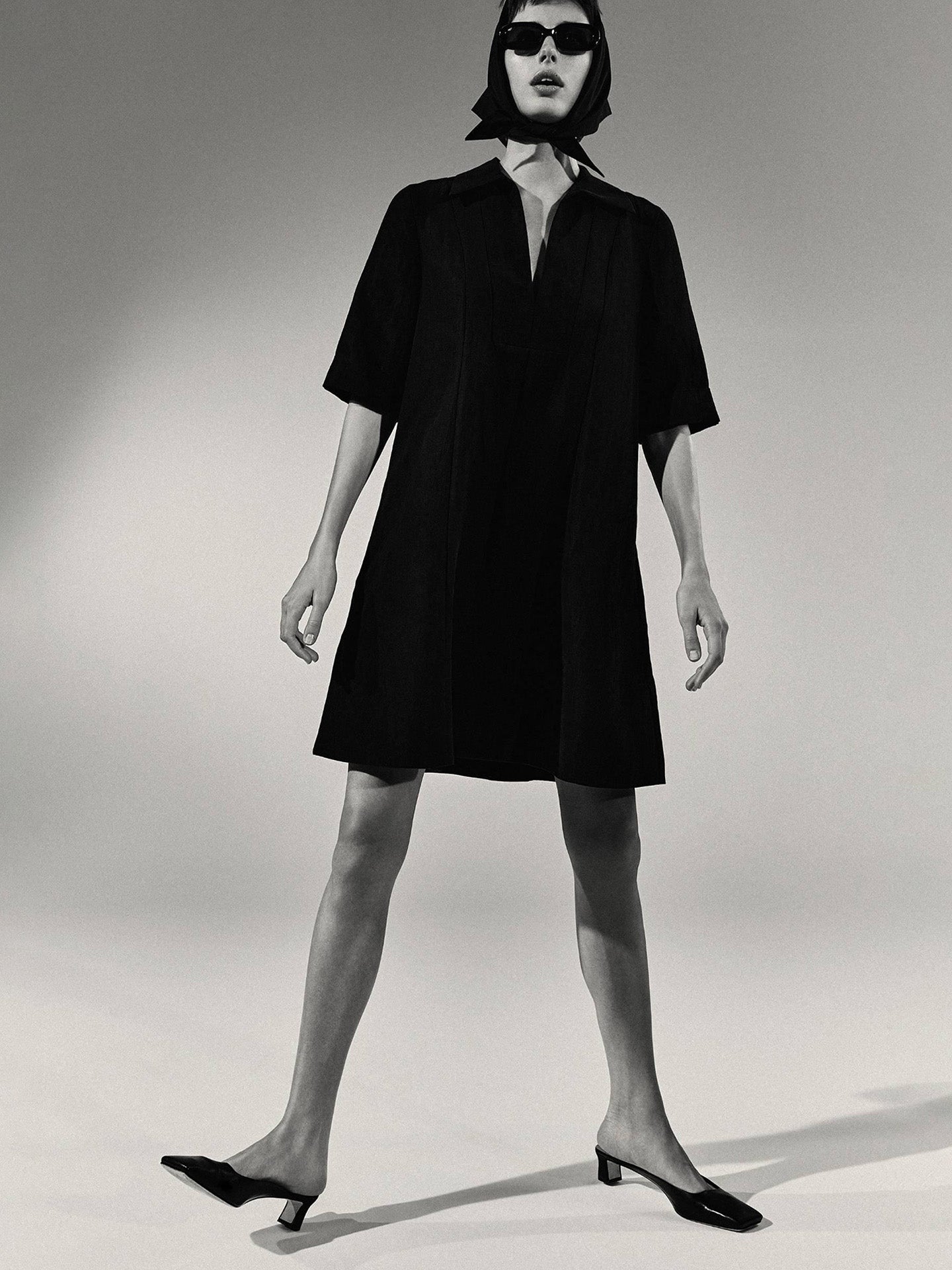 A-line short dress, black