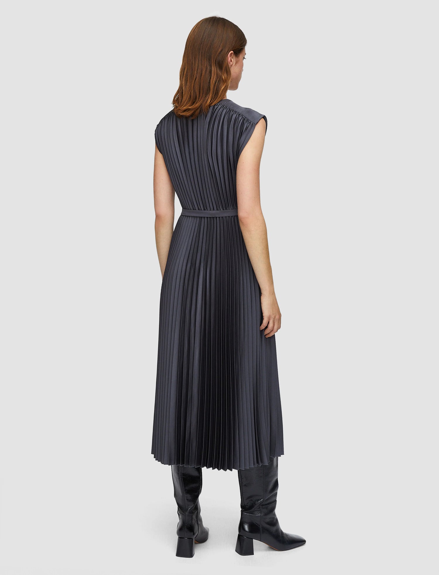 Volta knit weave plissé dress, smoke grey