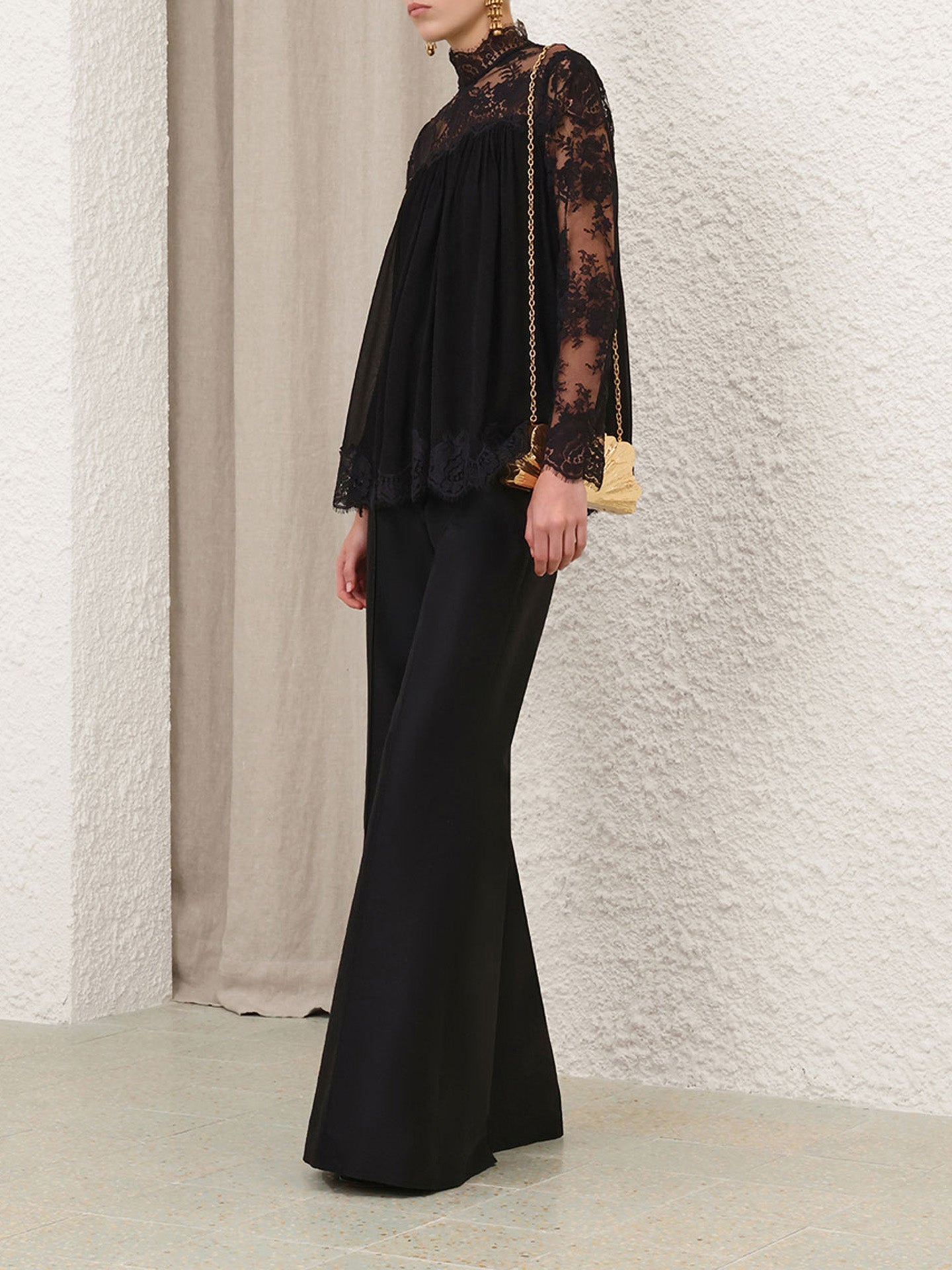 Hypnotic lace yoke top, black