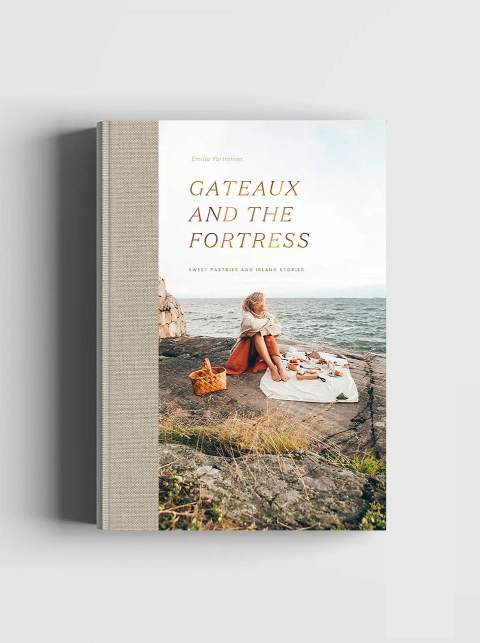 Gateaux and the Fortress – Sweet Pastries and Island Stories