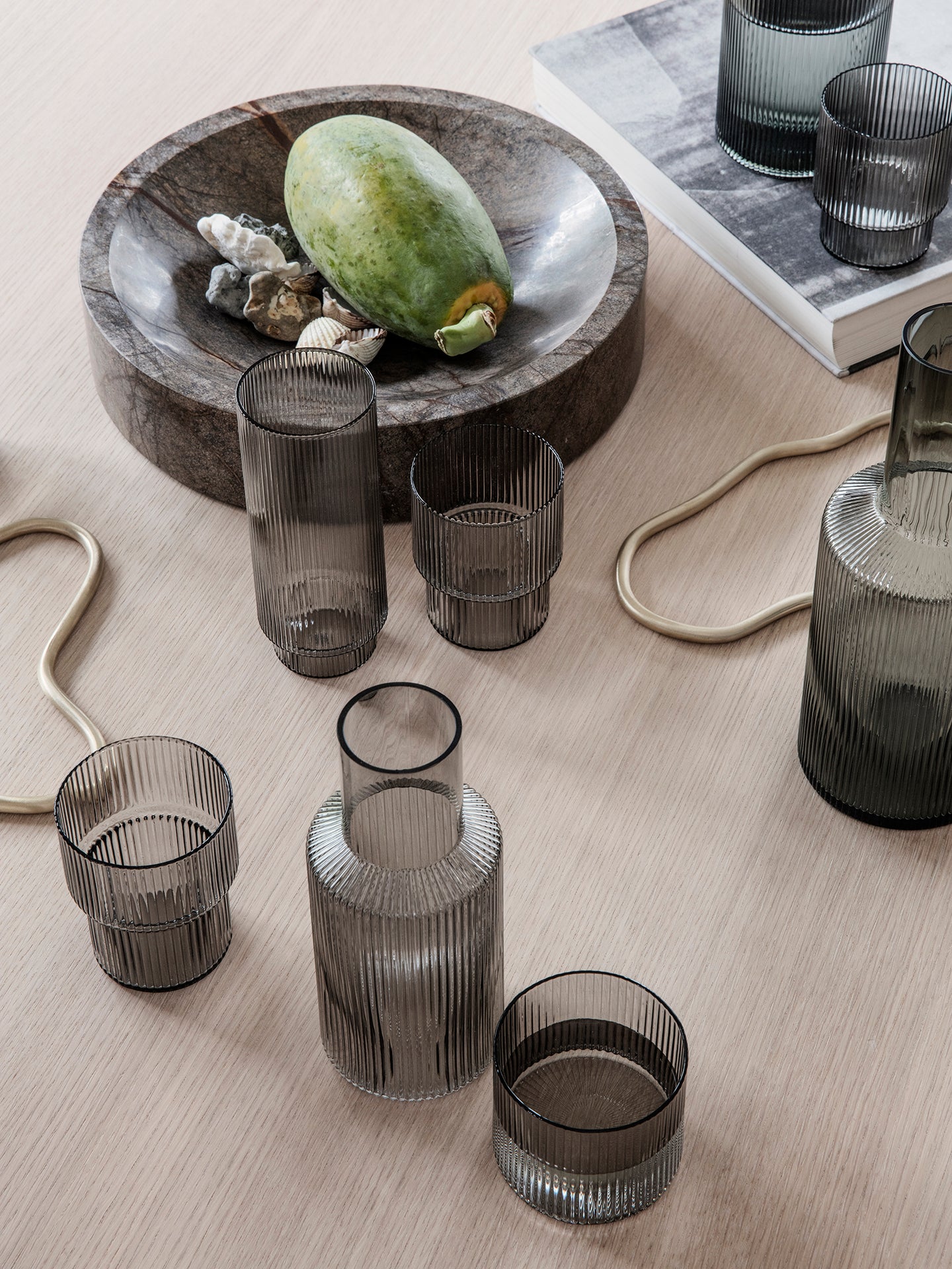 Ripple glass, smoked grey (1 pcs)