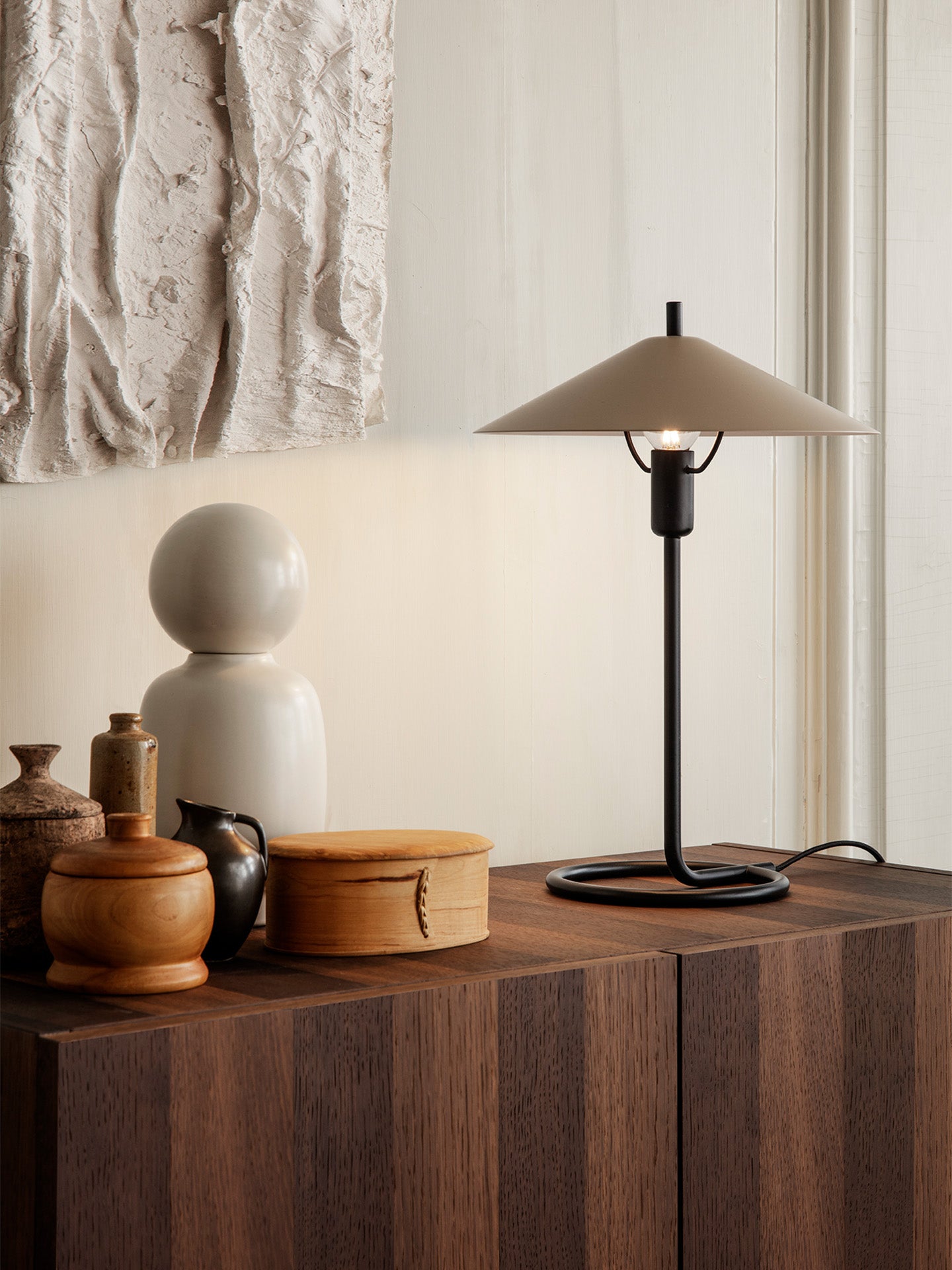 Table lamp Filo, black-cashmere