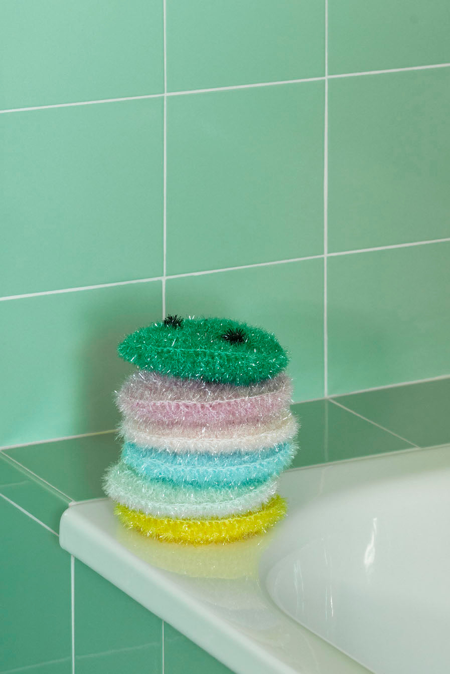 Leo Sponge, 4 colors