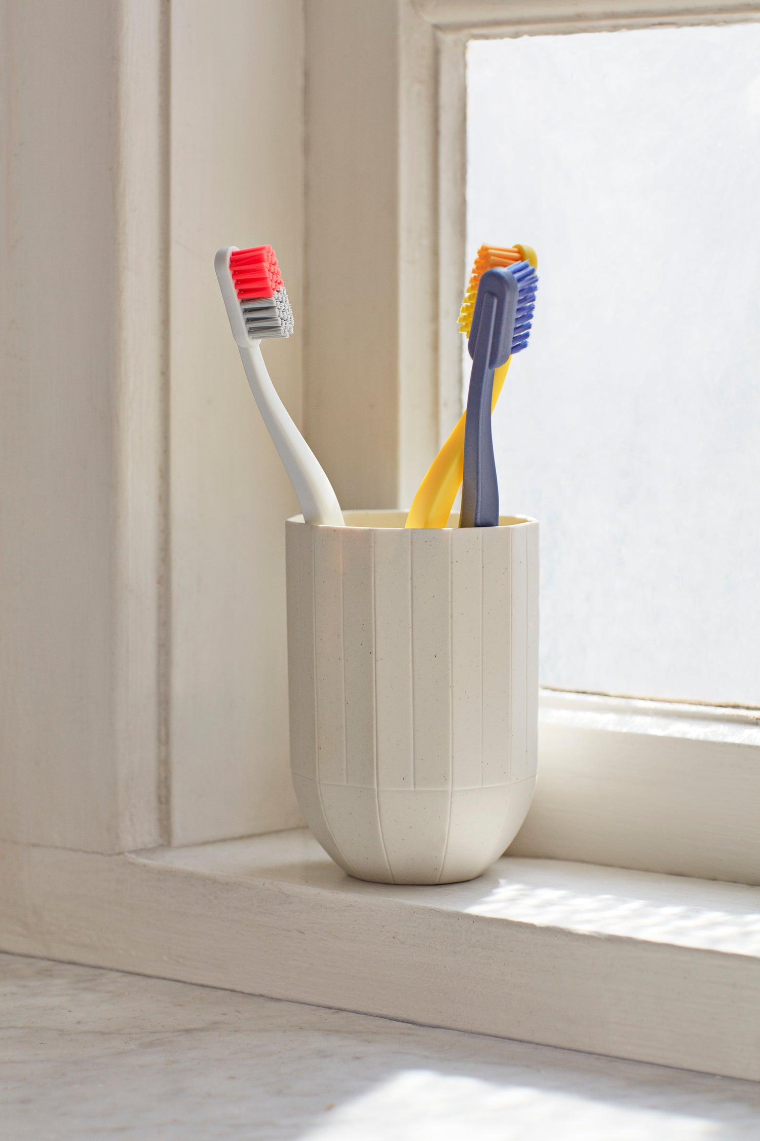 Tann toothbrush, 7 colours