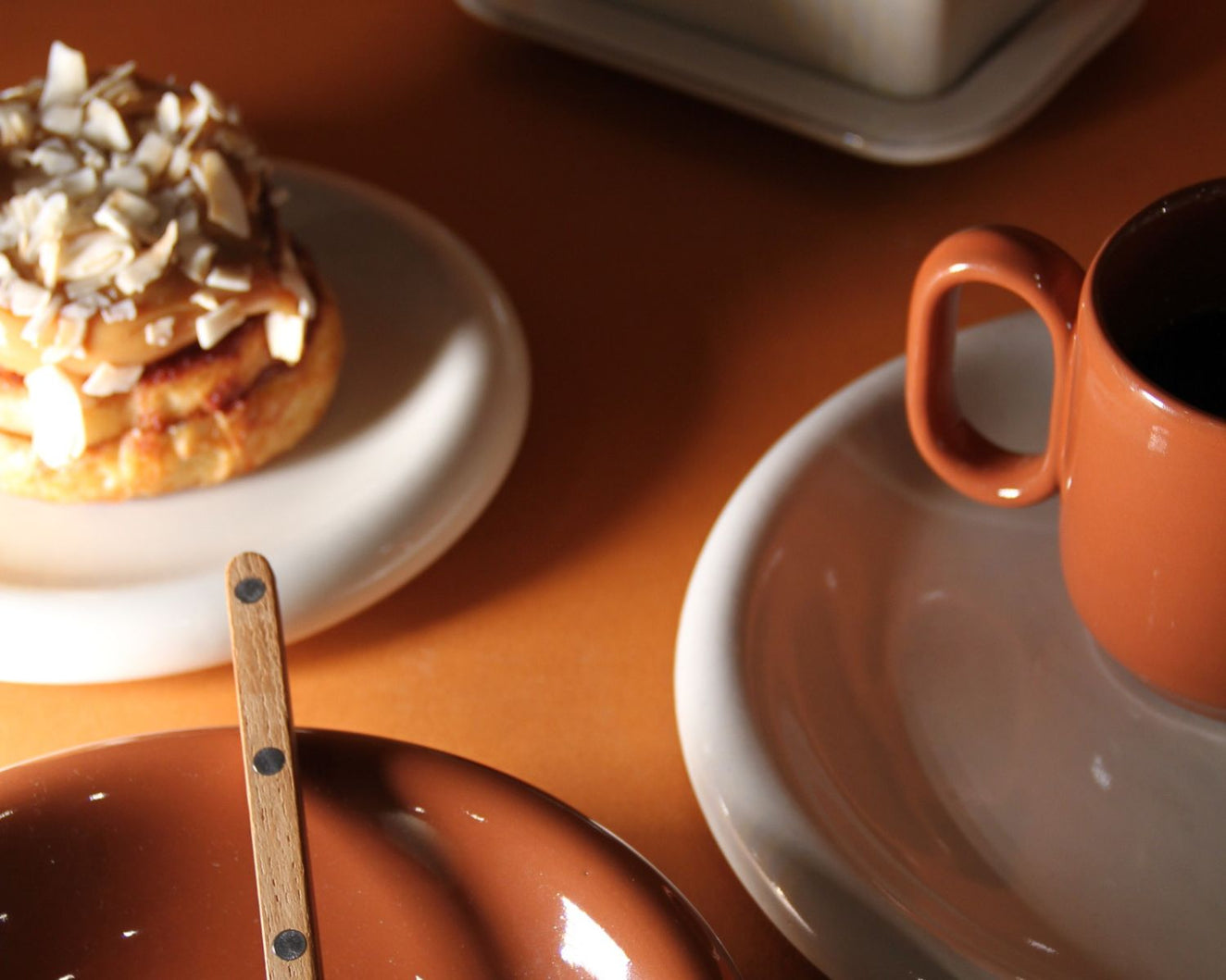 Tableware & kitchen