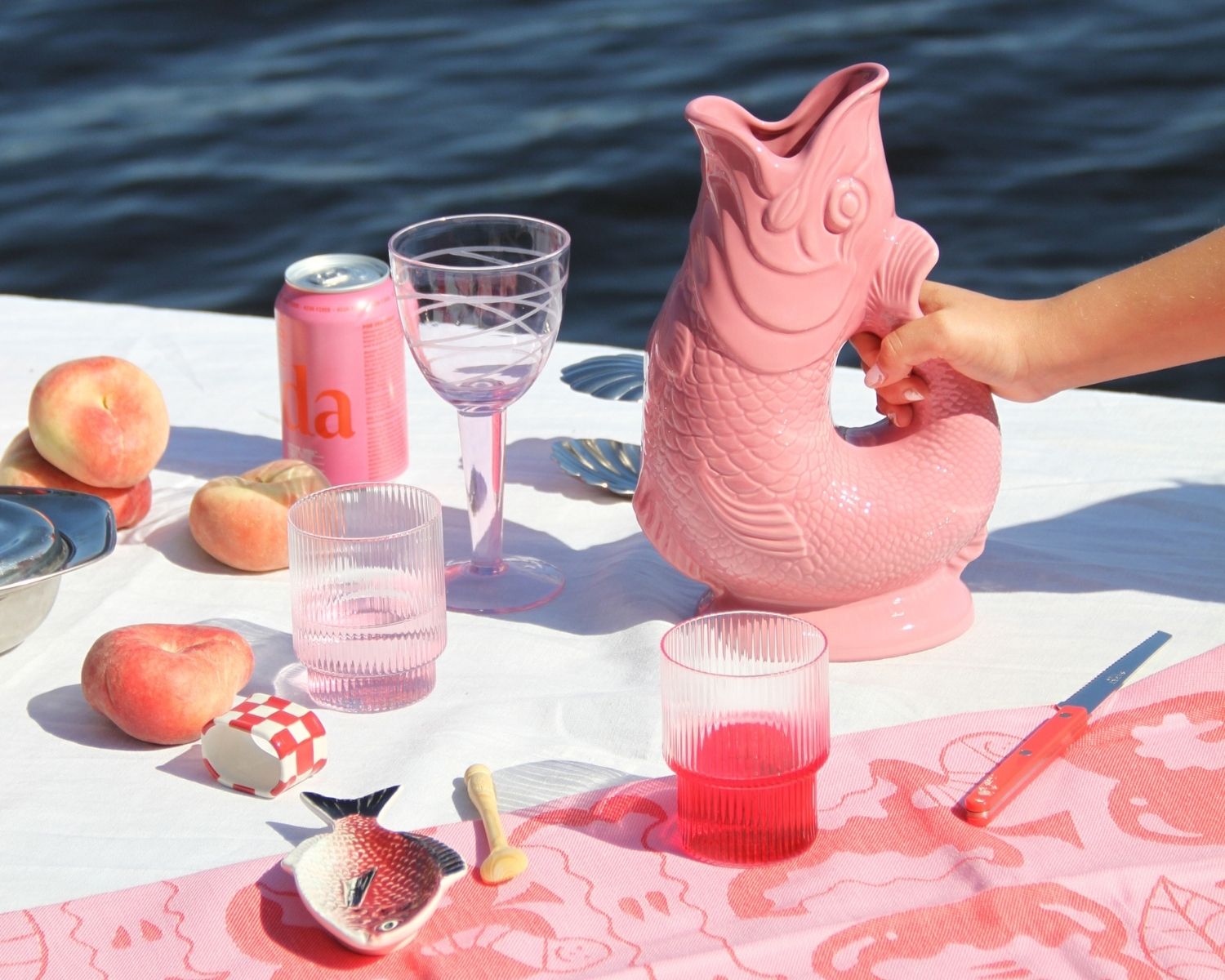 Carafes & serving dishes
