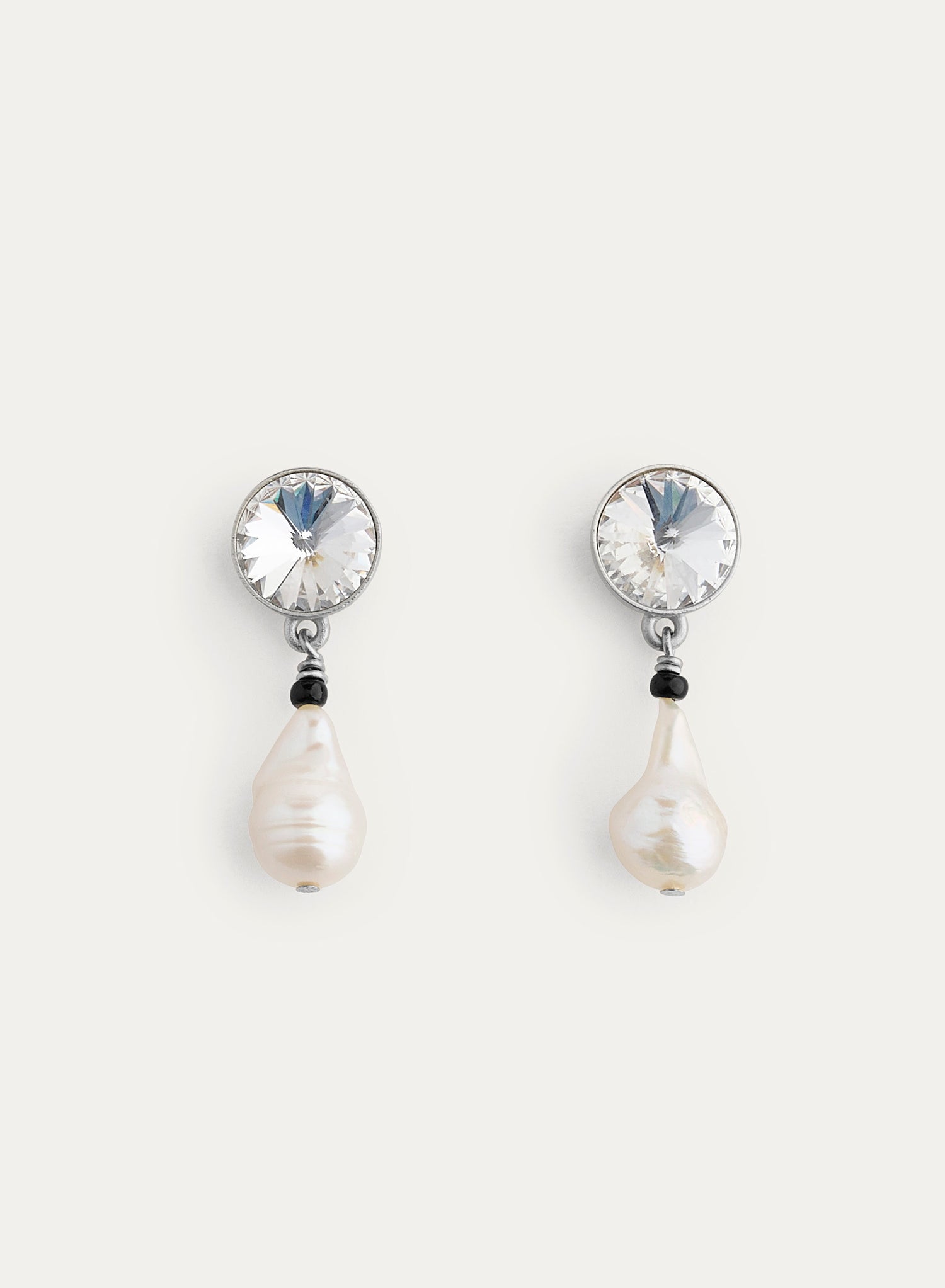 Crystals and baroque pearl pendend earrings, crystal