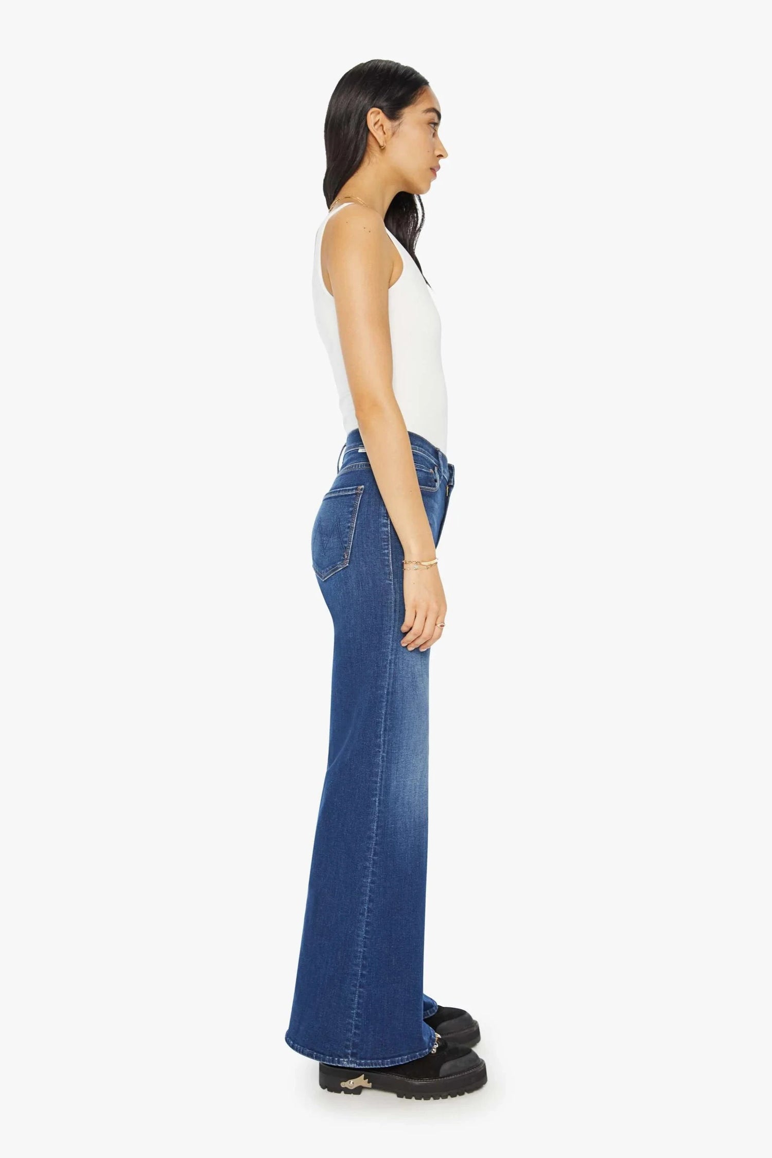 The twister sneak jeans, 'on your left' blue wash