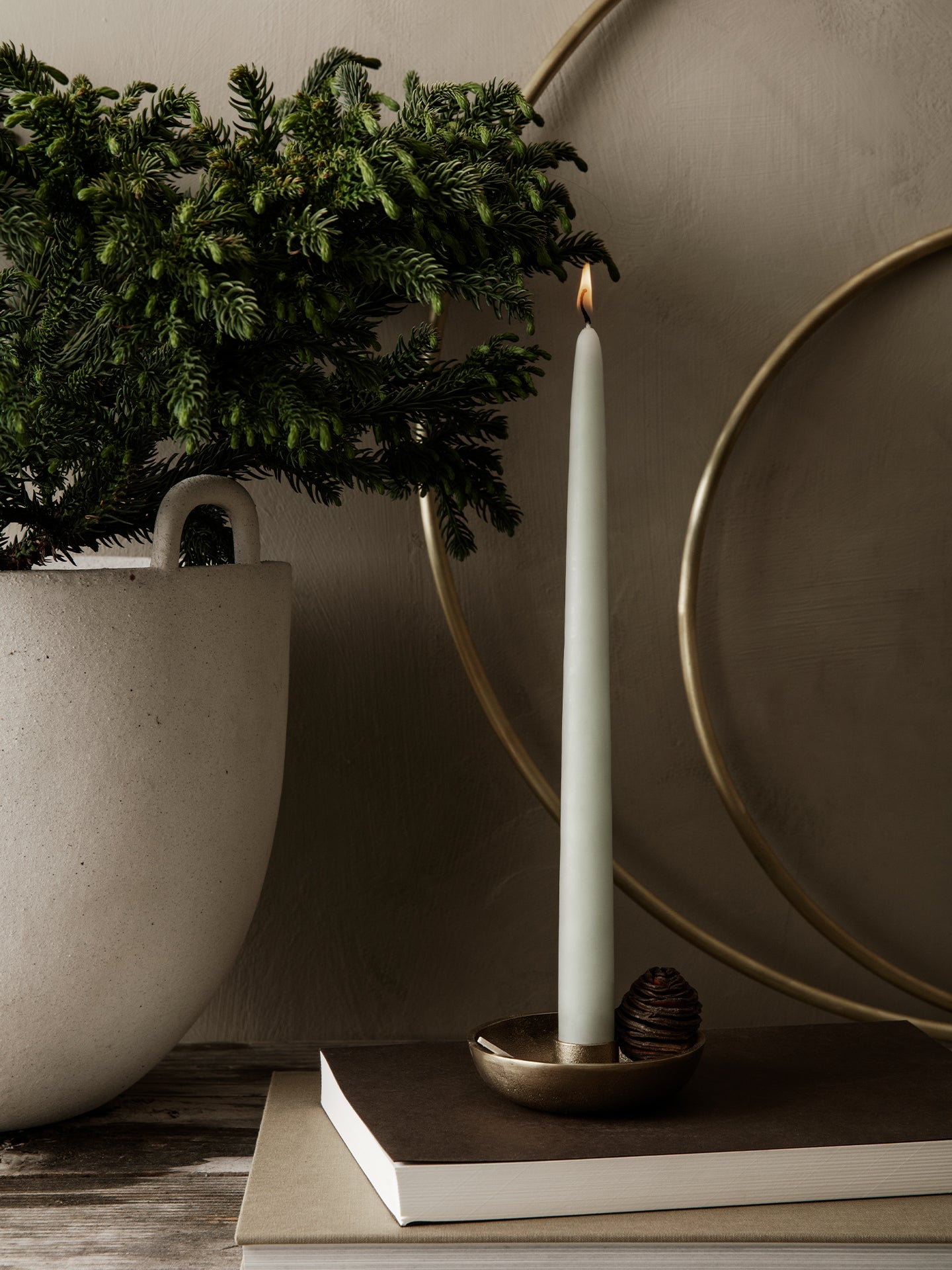 Bowl candle holder, solid casted brass