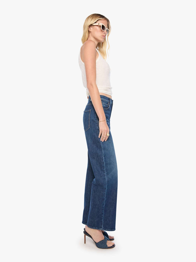The mid rise lasso sneak jeans, "That belongs in a museum" wash