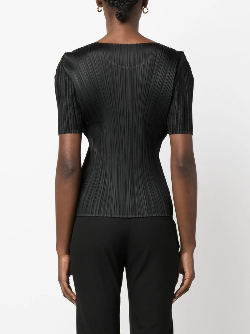 Short sleeve pleated top, black (carryover)