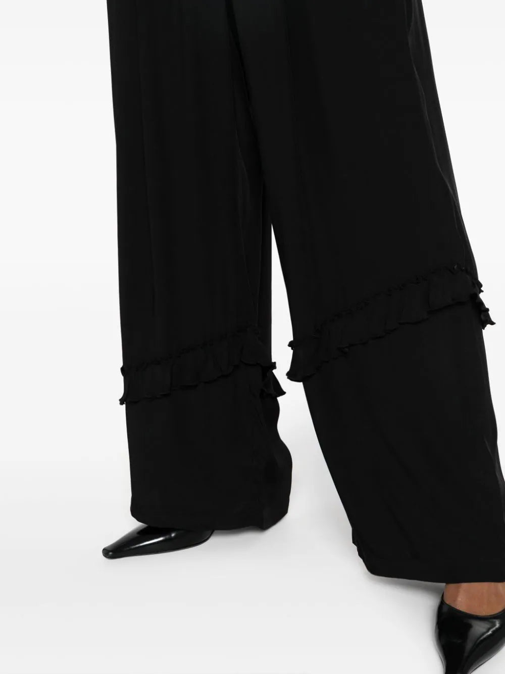 Elastic ruffle pants, black