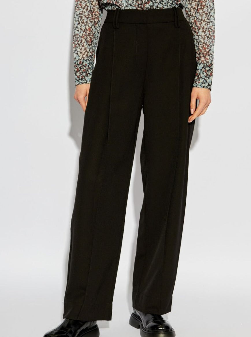 Light Twill Suiting Relaxed Pleated Pants, black