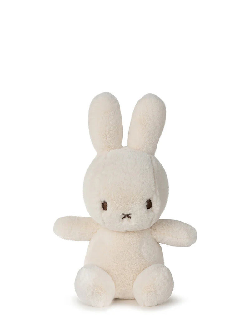 Cozy Miﬀy in giftbox, cream (23 cm)
