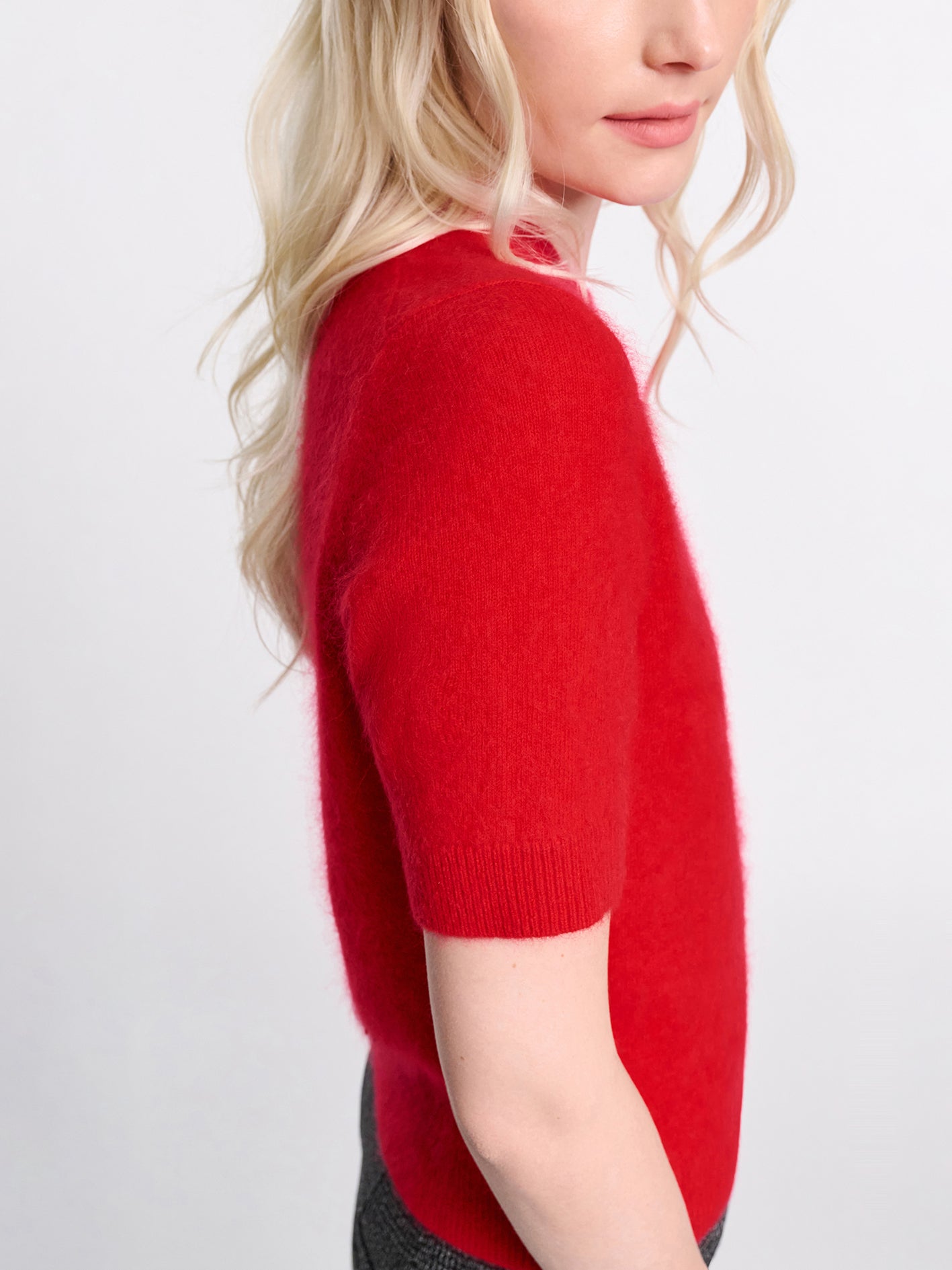 Fluffy statements pullover, bright red