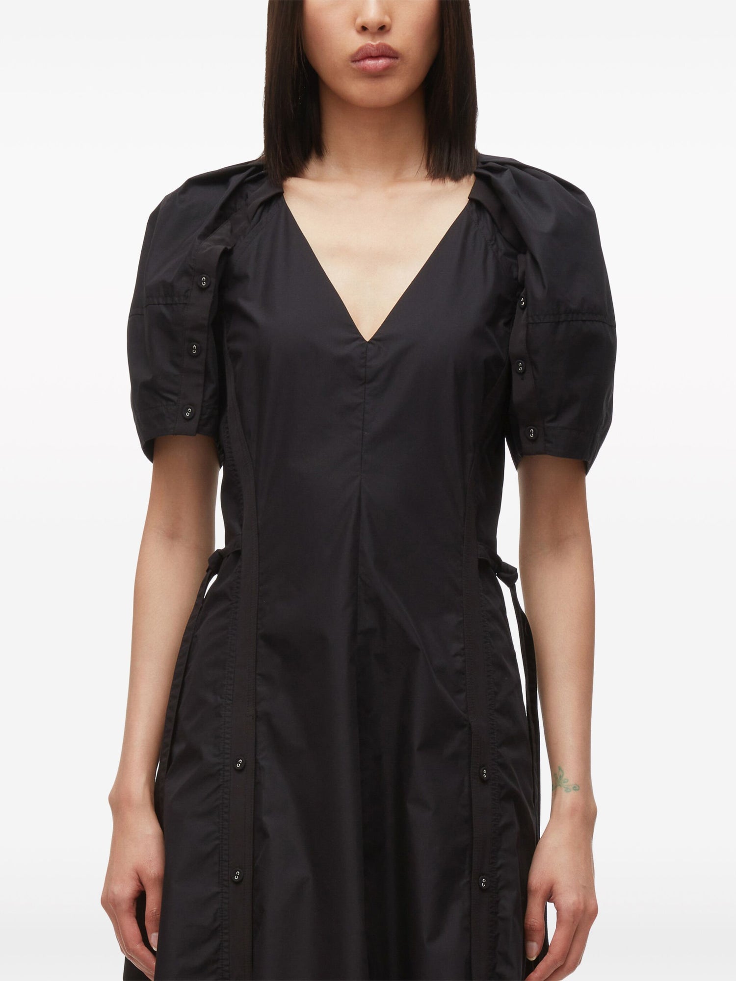 BLOOM SLEEVE V-NECK DRESS W BUTTON PLACKET, black