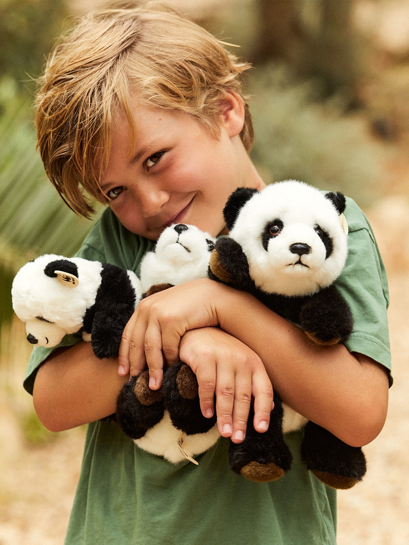 WWF Panda sitting soft toy (22 cm)