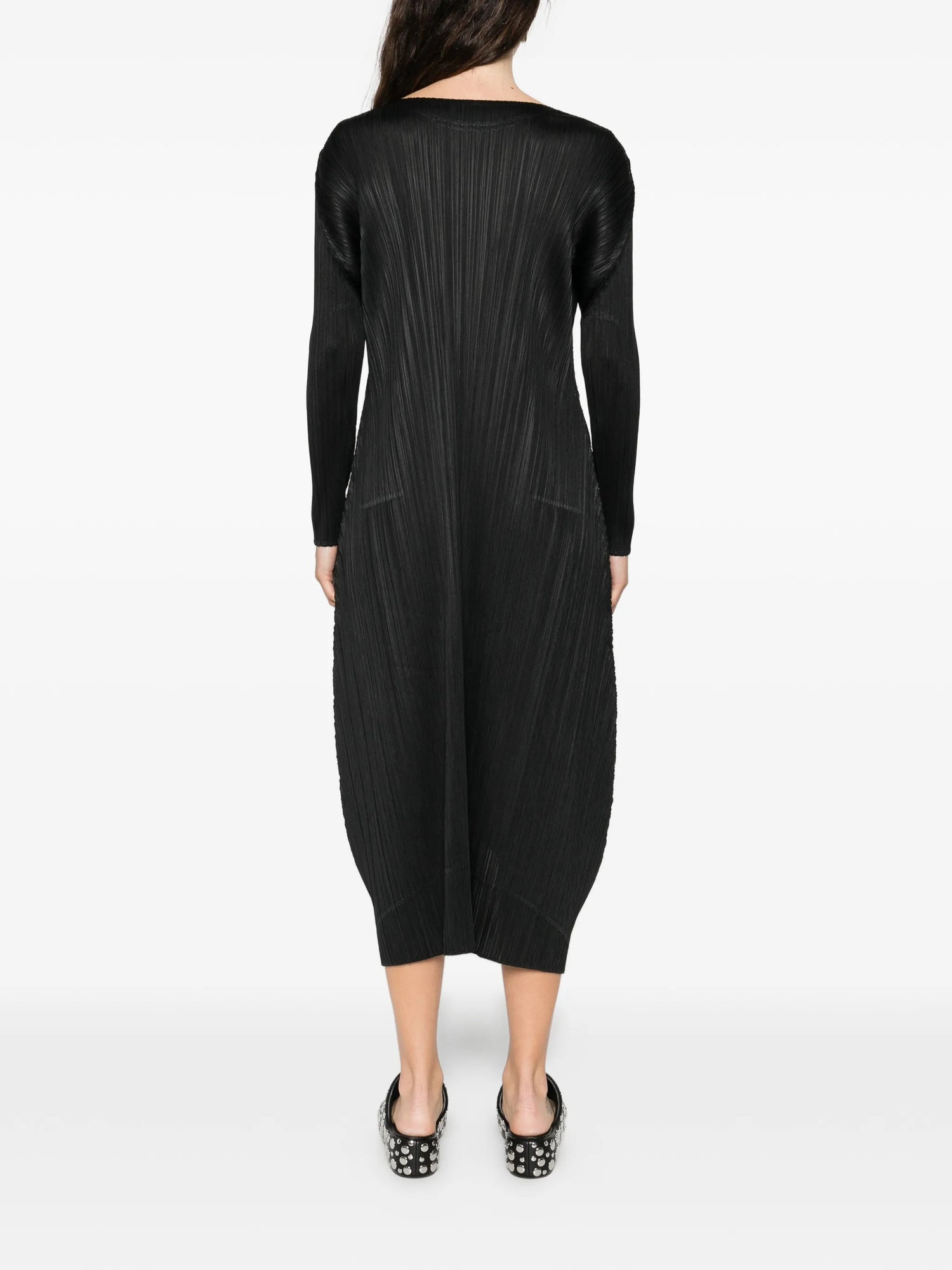 Long sleeved pleated balloon dress, black