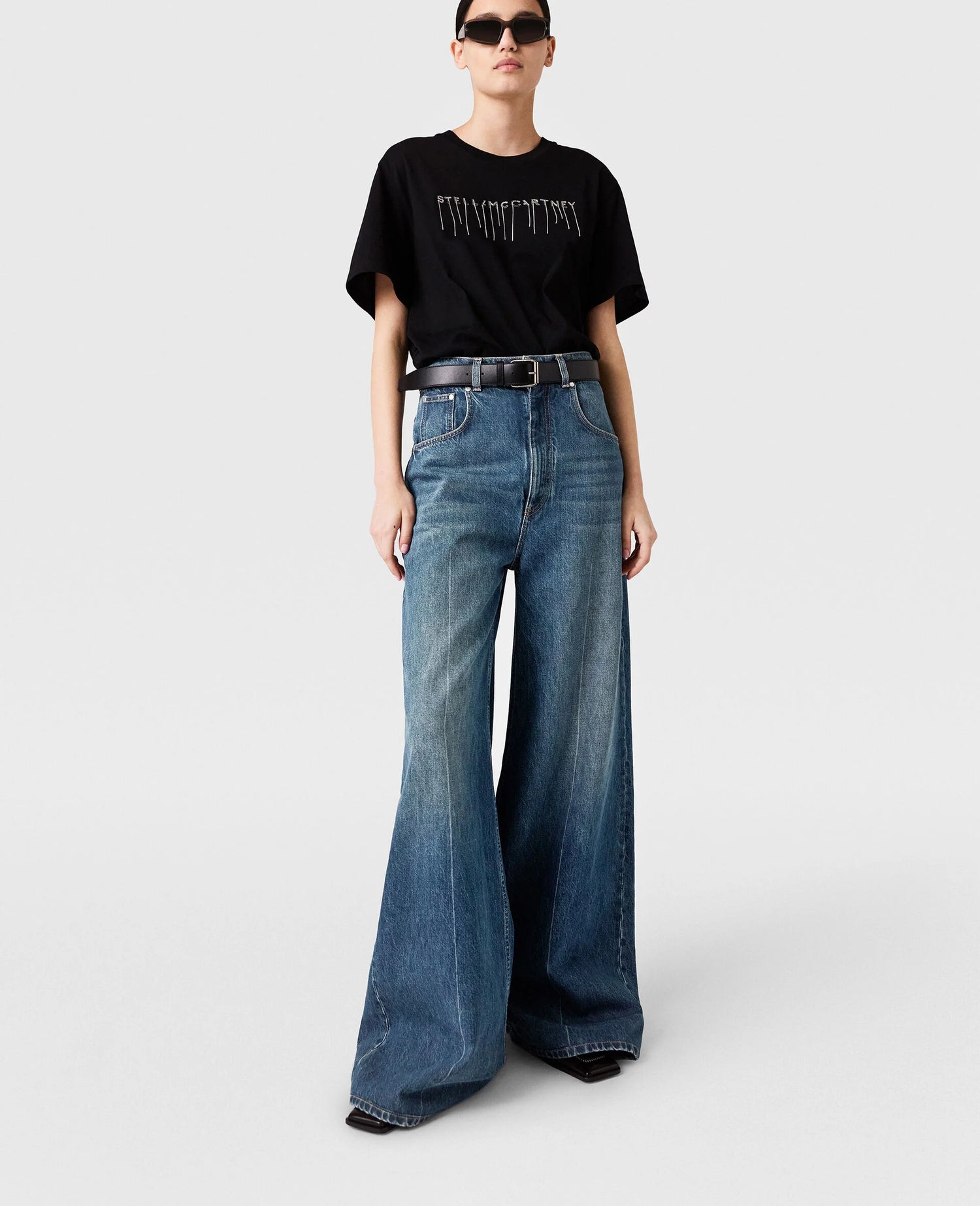 Wide high waist leg jeans, dark blue