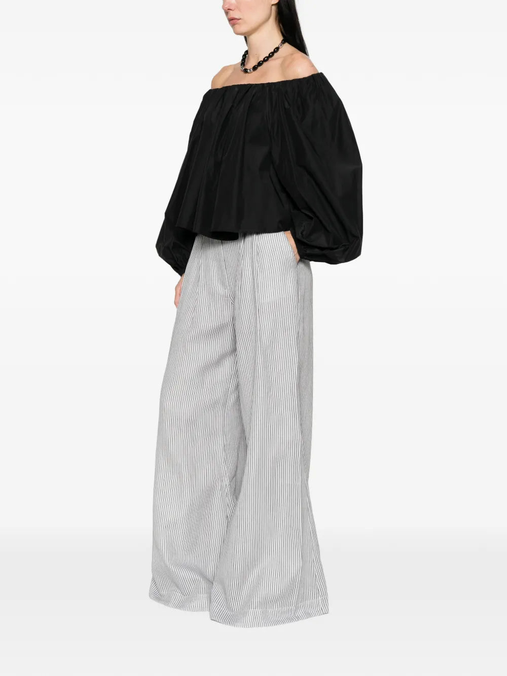 Chic off-shoulder taffettas couture shirt, black