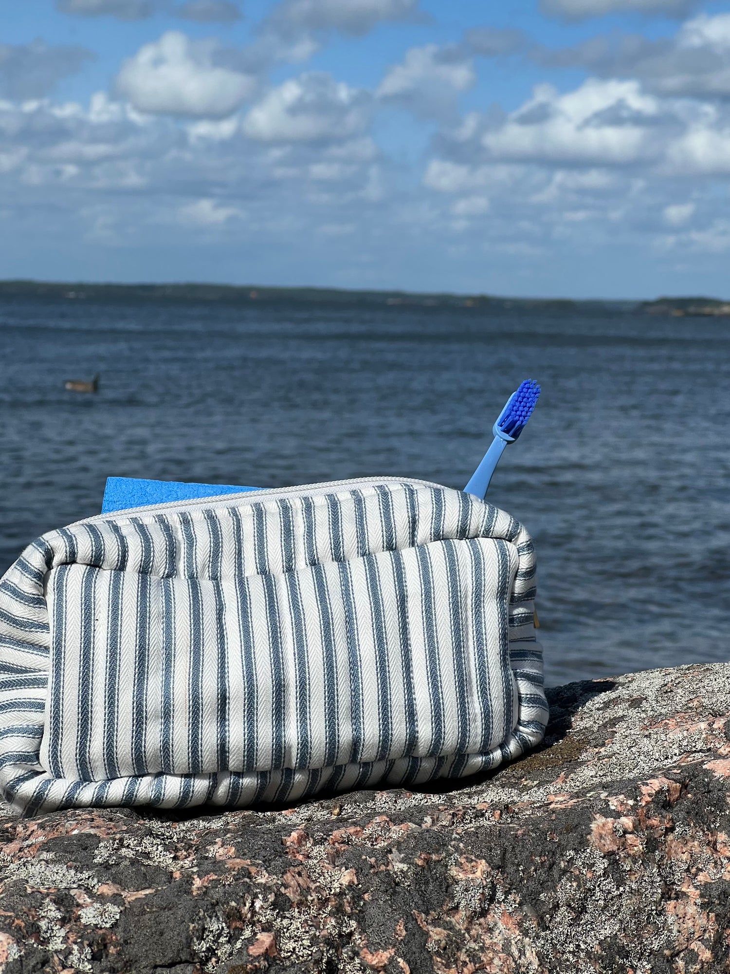 Pouch XS square, Ticking stripe blue