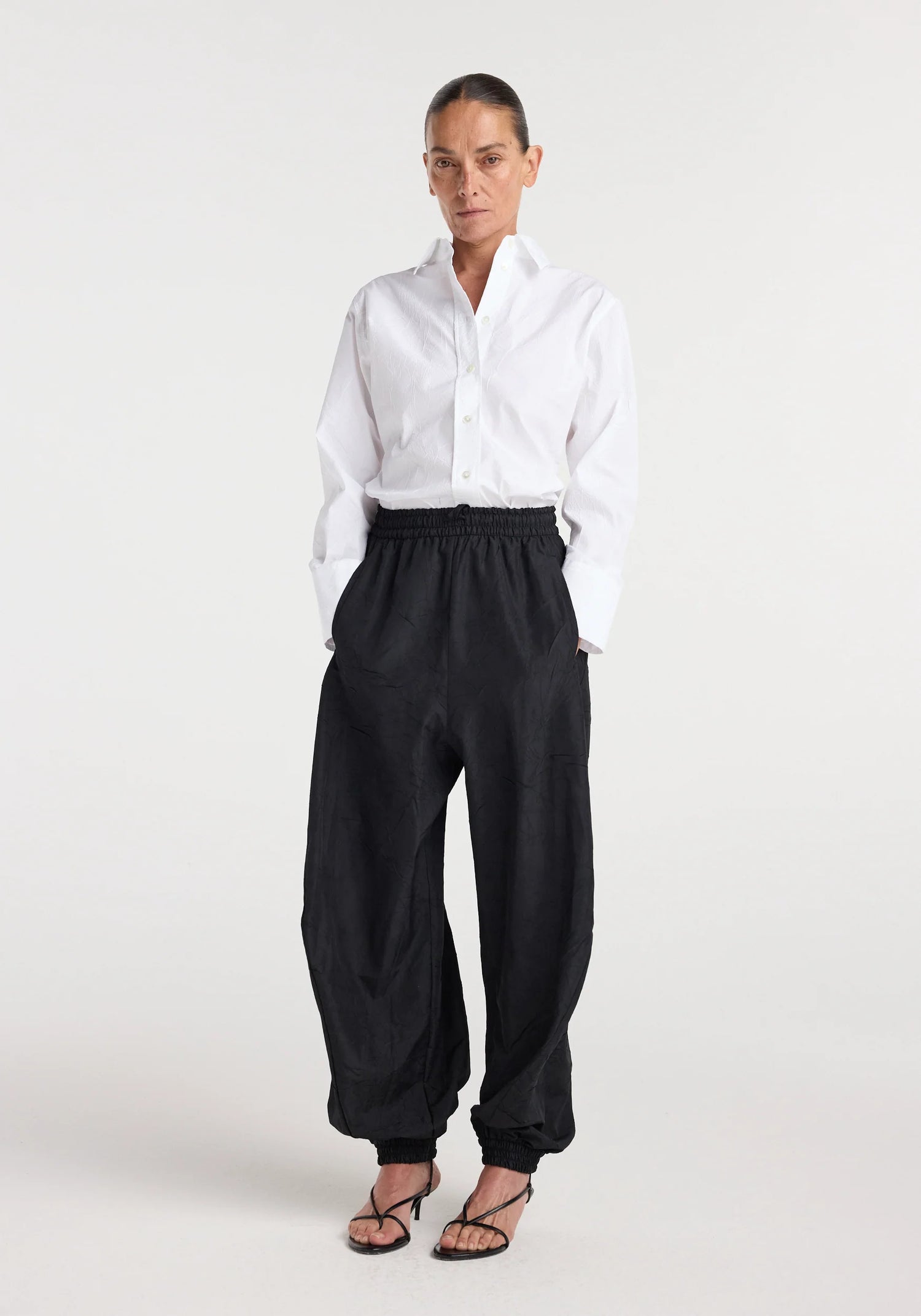 Balloon track pant, black