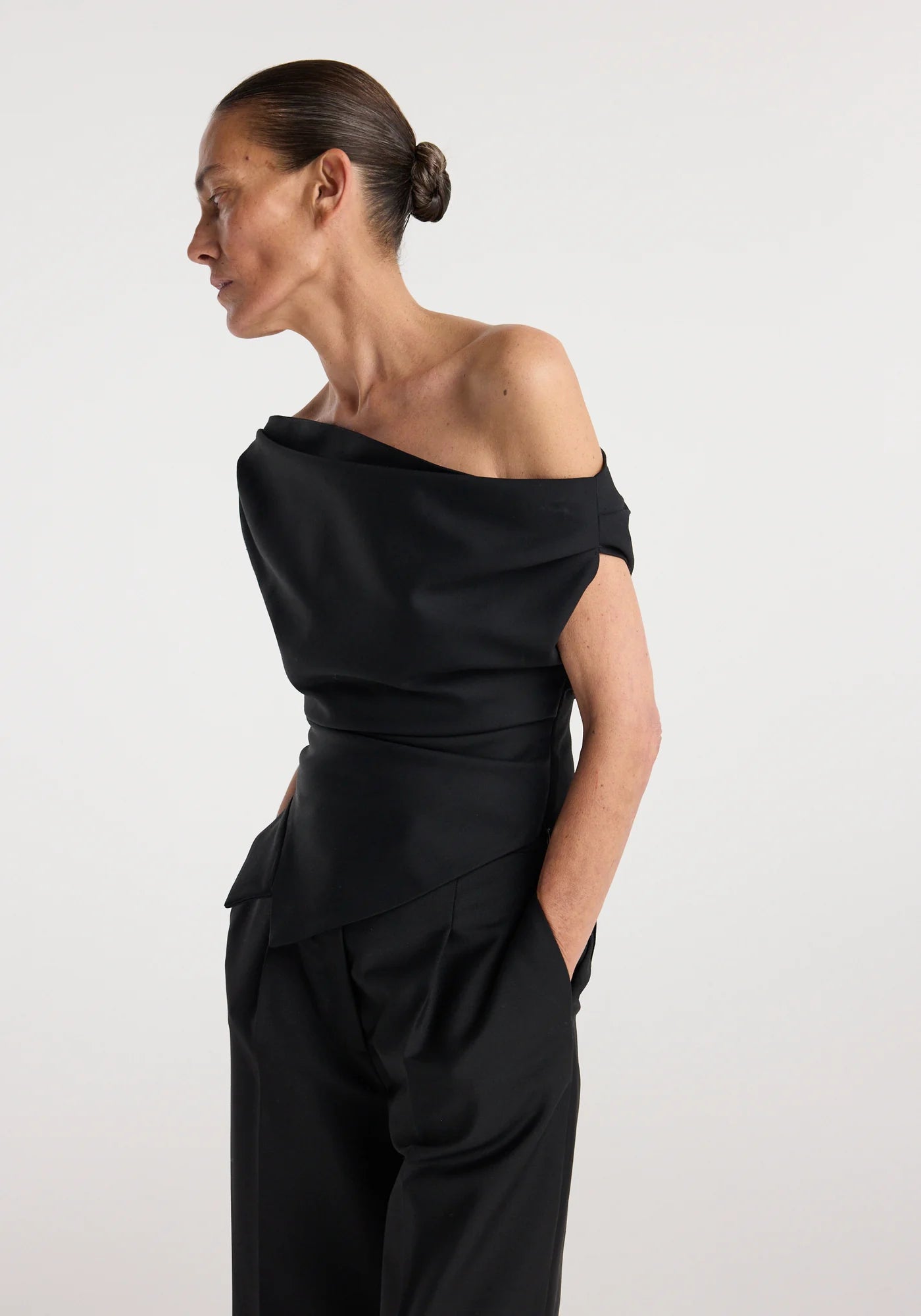 Off-shoulder lapel top, black