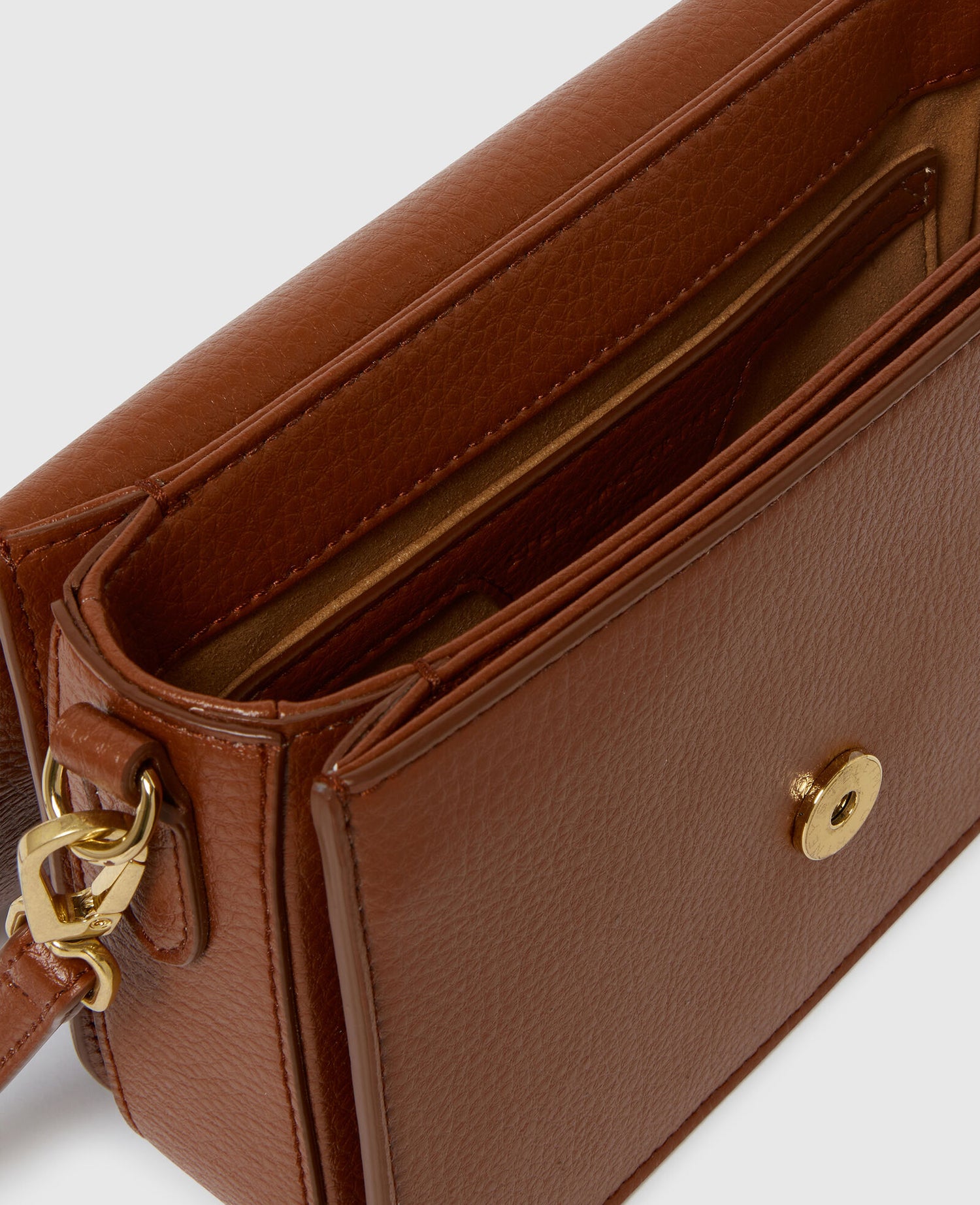 Logo Flap Bag Studded Logo, auburn