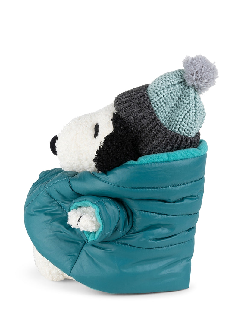 Snoopy soft toy in puﬀer jacket (20 cm)
