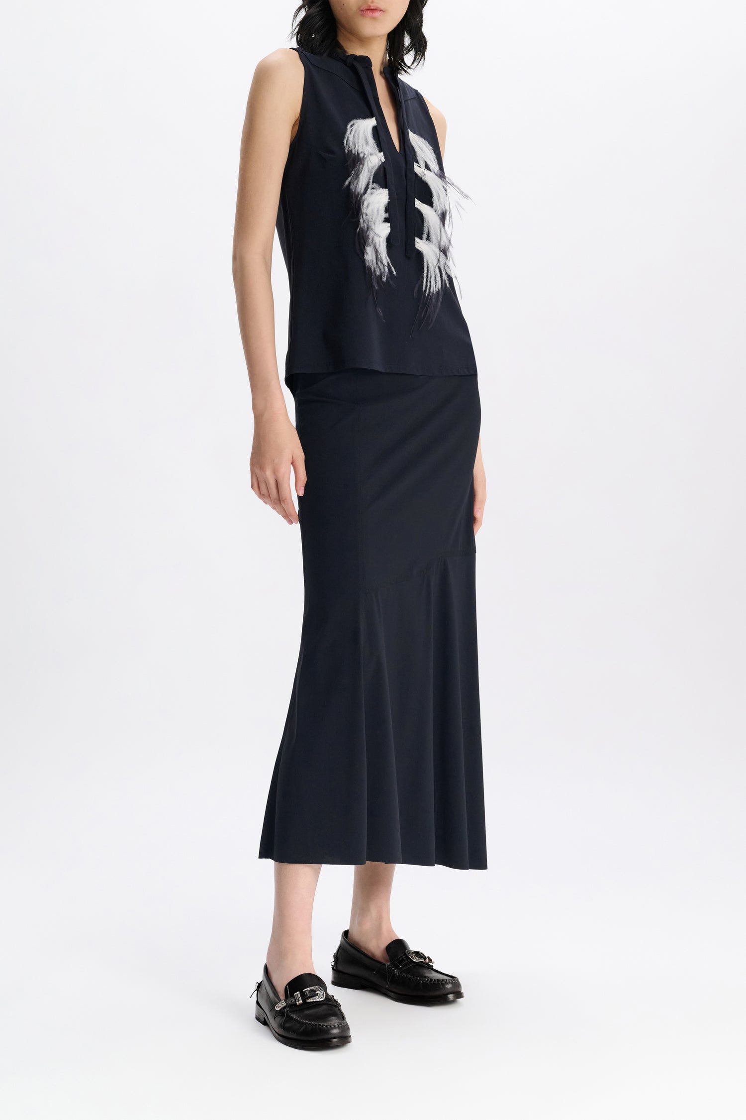 Elegant comfort skirt, black