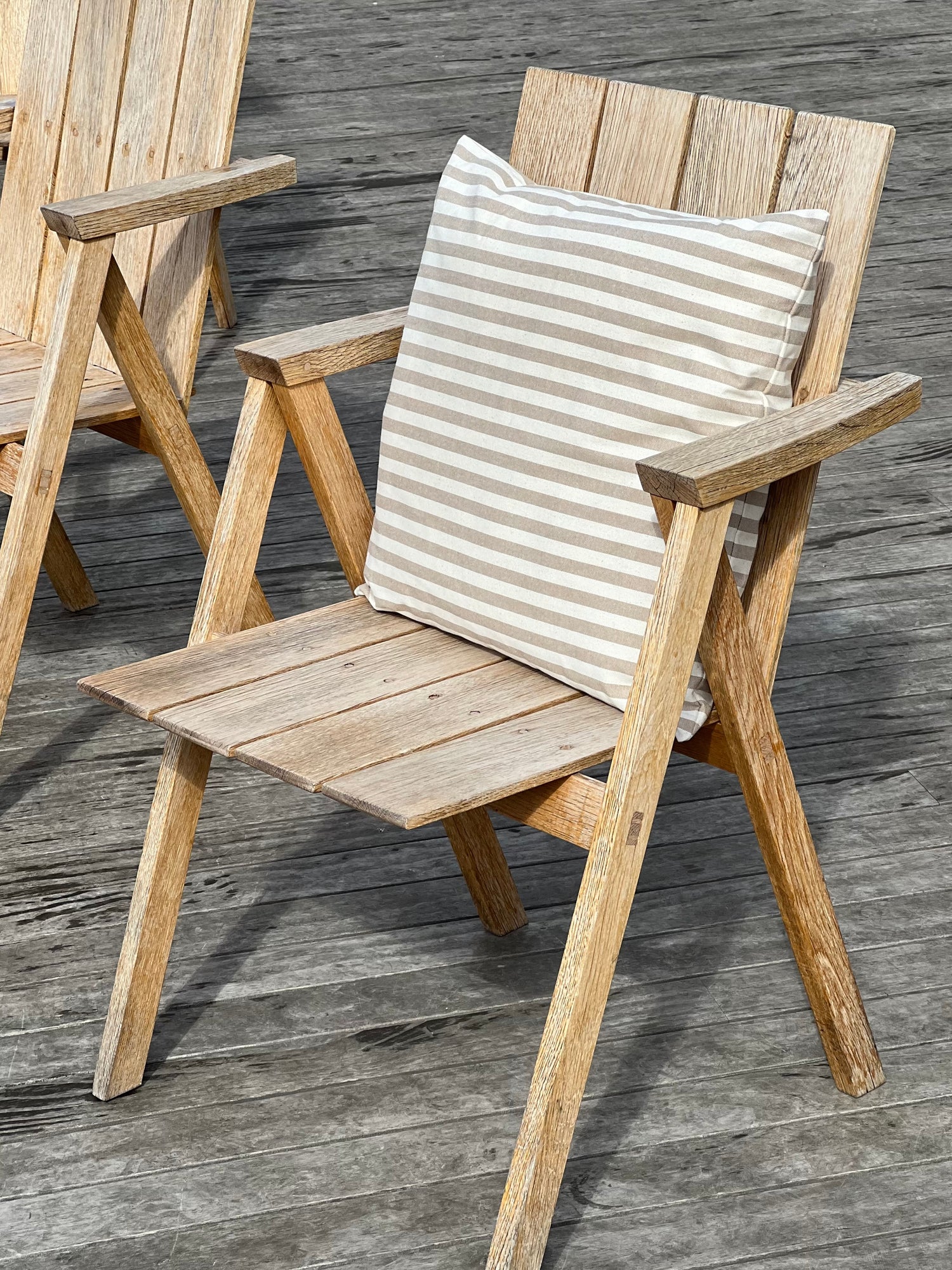 Strand outdoor cushion, sand/off-white