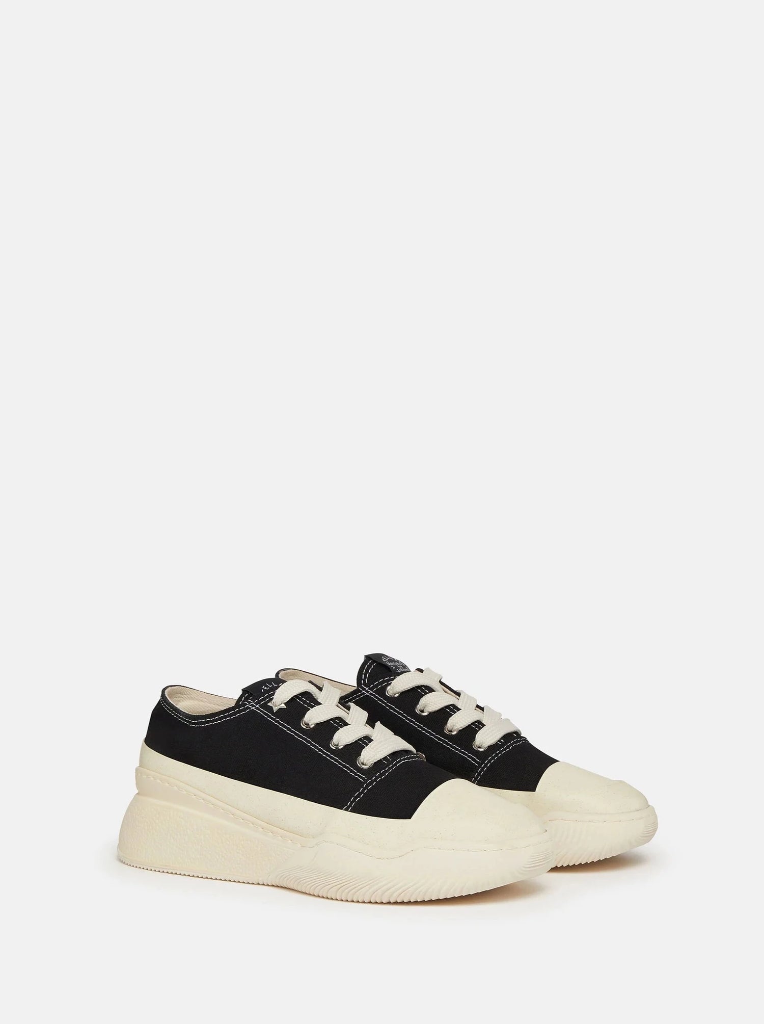 Loop Recycled Cotton sneakers, black/white