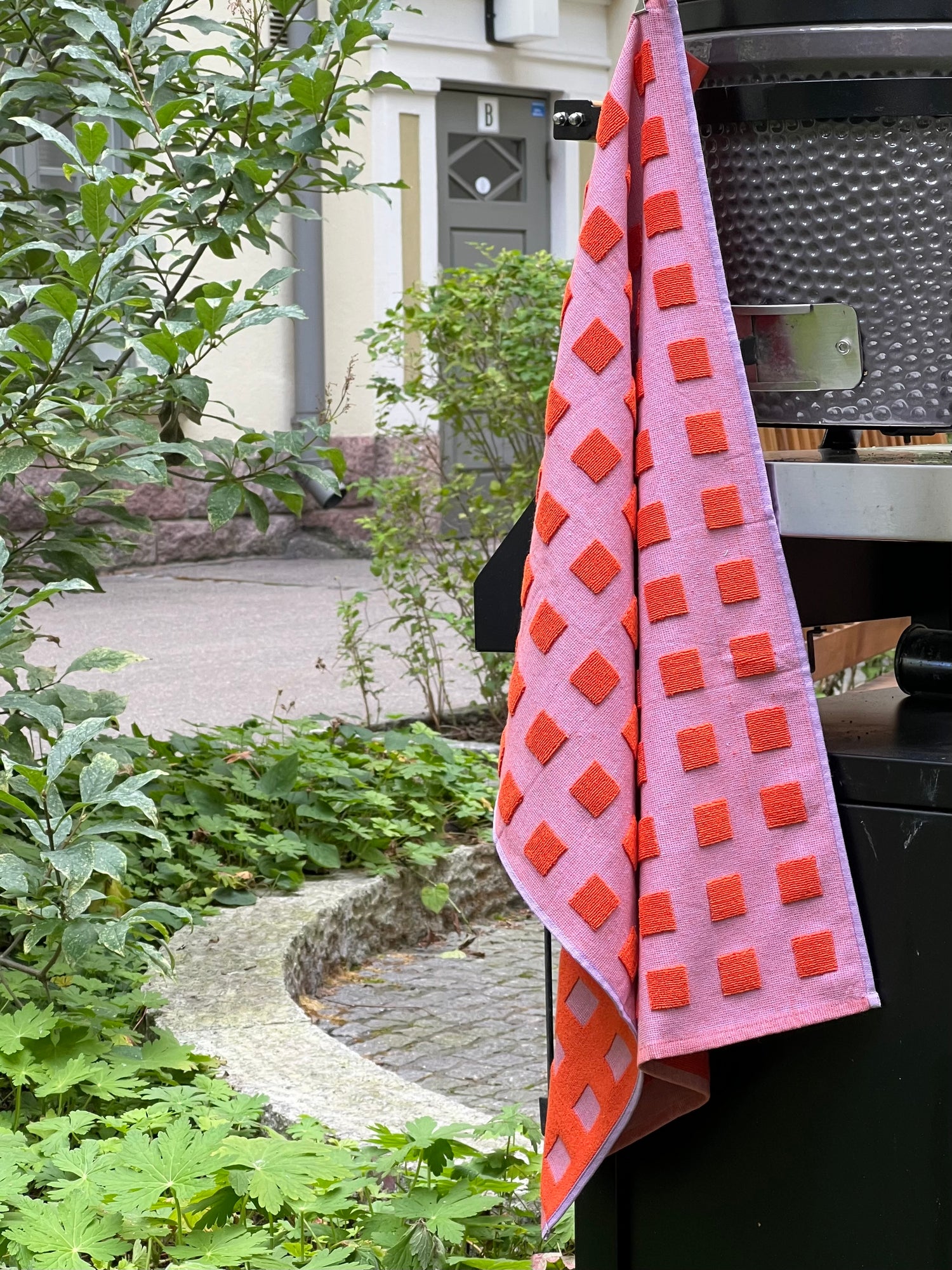 Terry squares hand towel, lilac/red