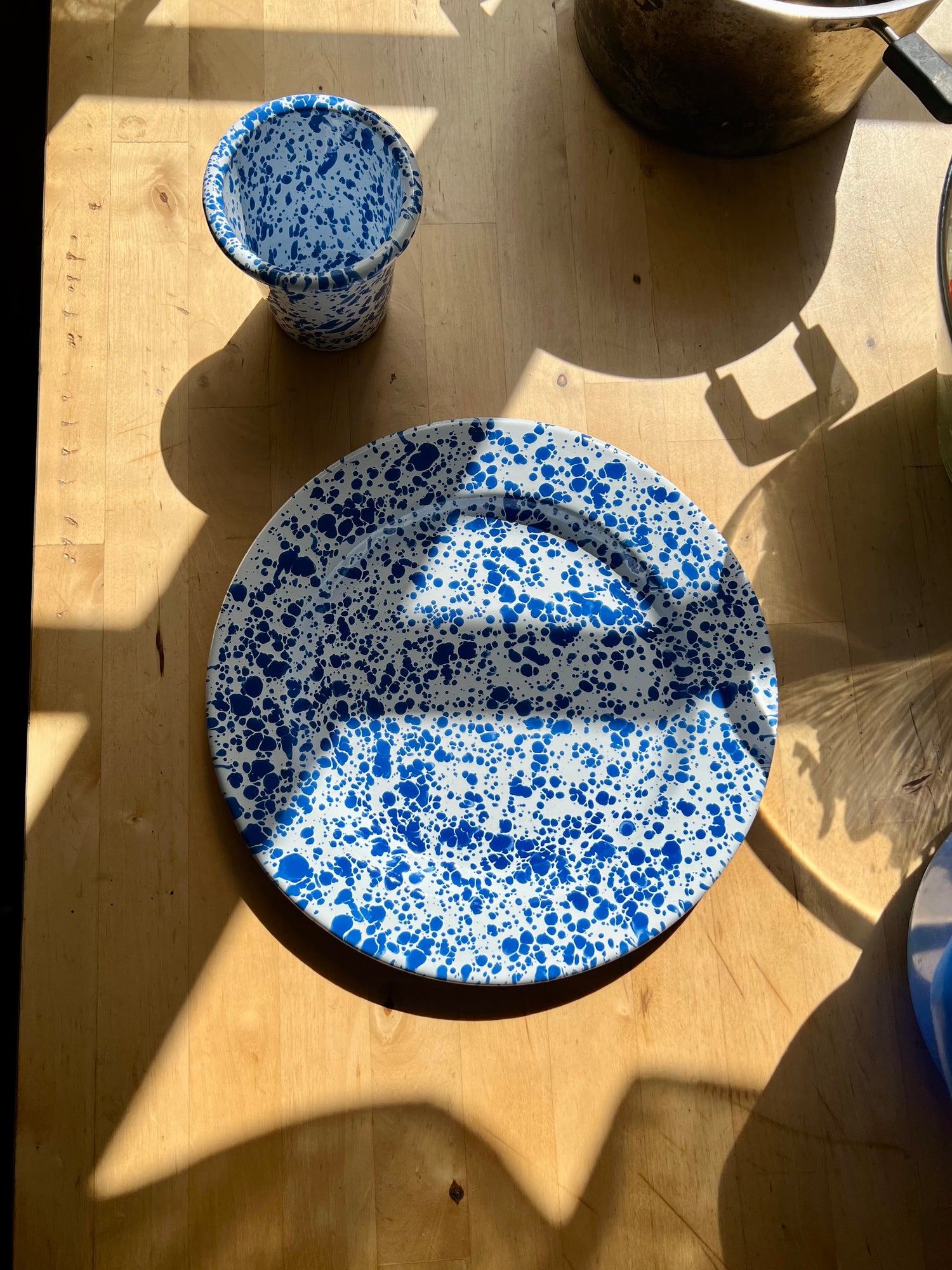 Dinner Plate, blue splatter