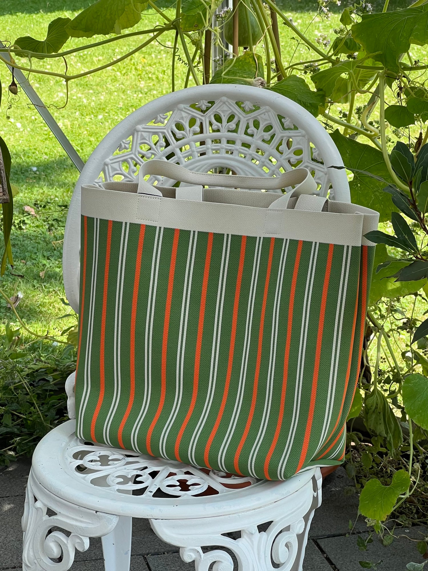 Interlock Lillian Bag, multiple colours