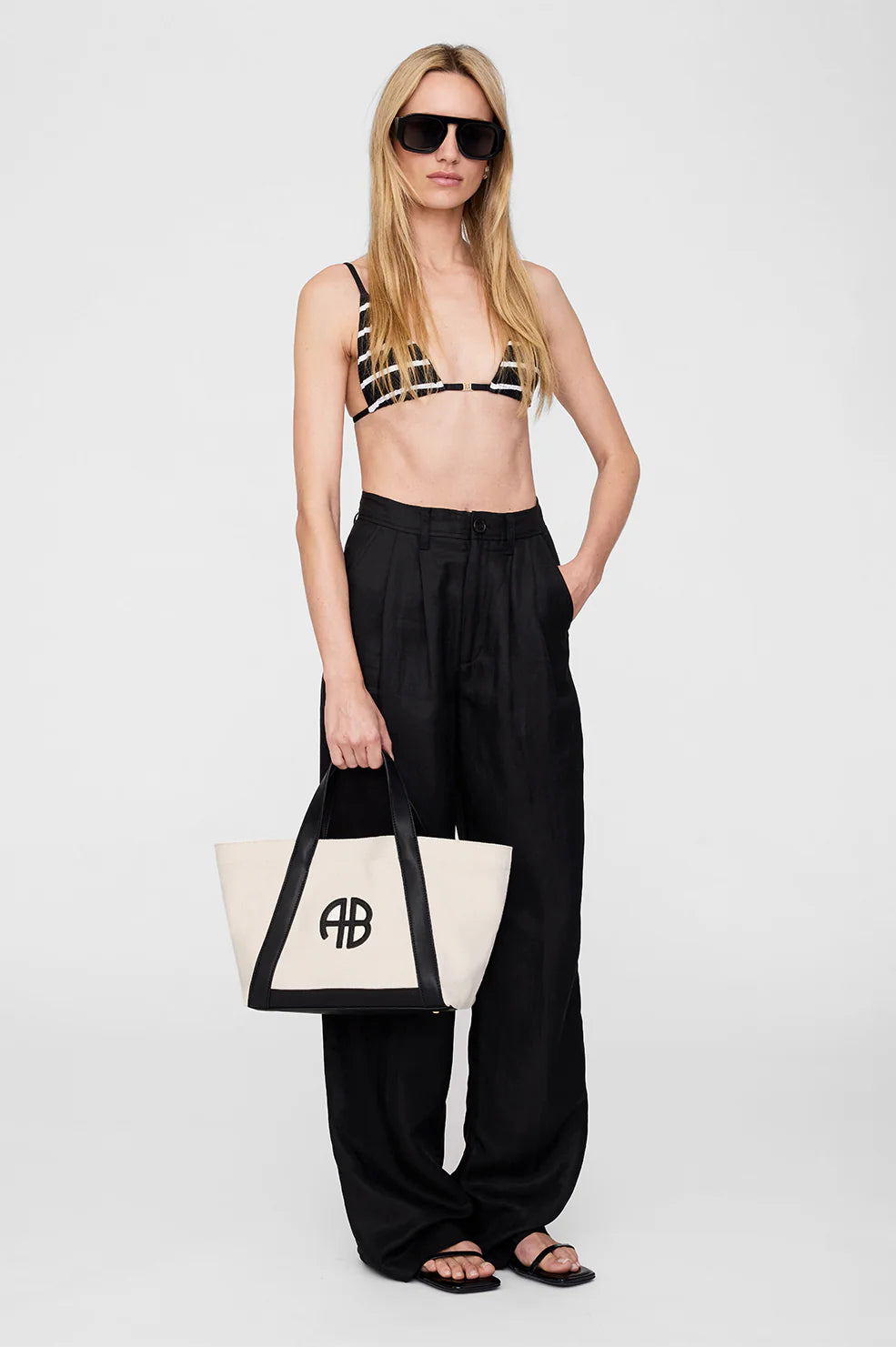 Small Cara tote, natural canvas/black