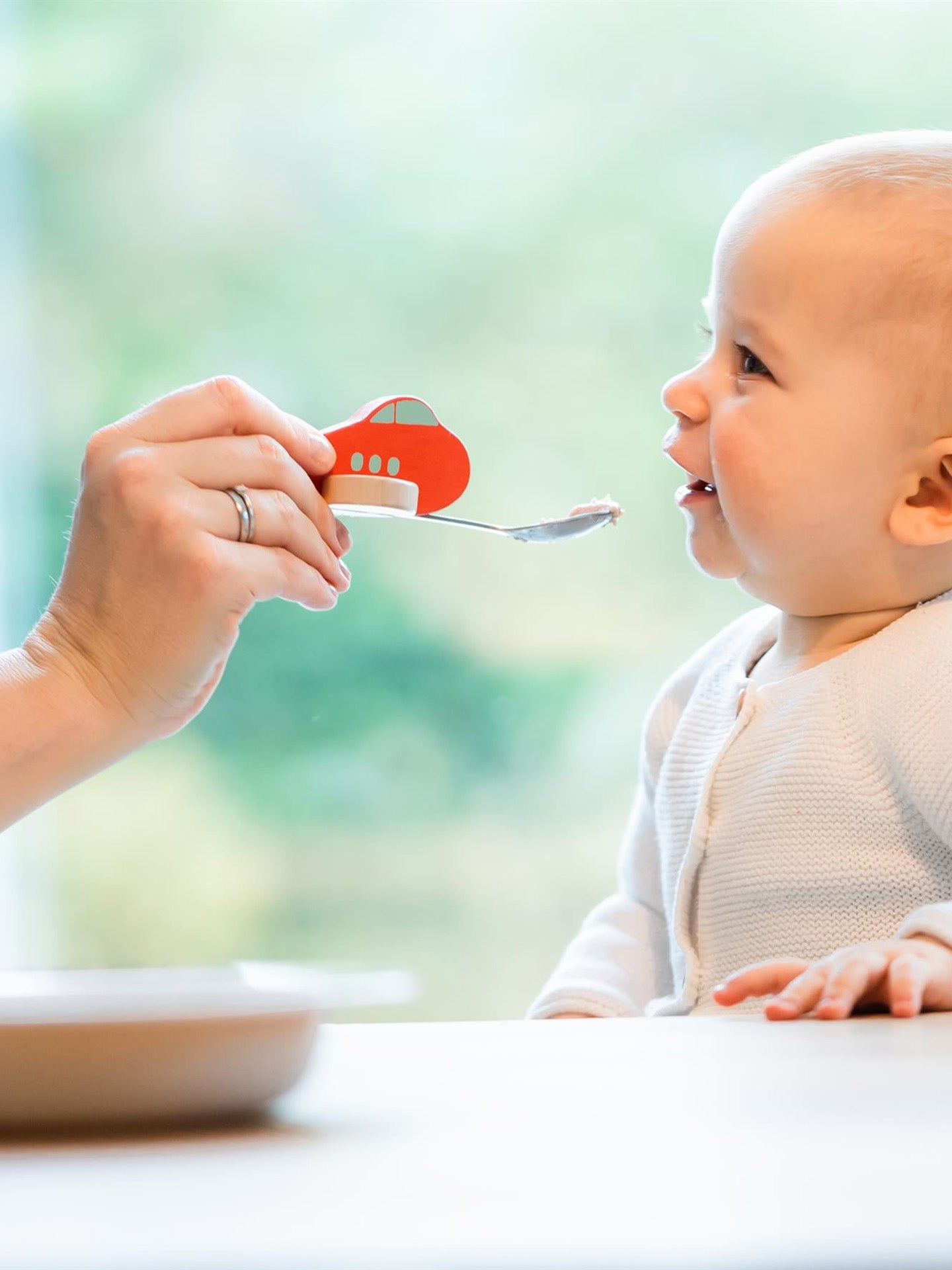 Aeroplane spoon deals for babies
