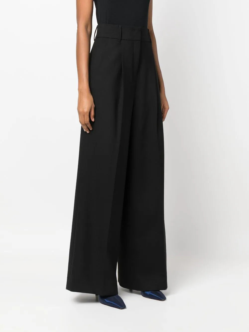 REFRESHING AMBITION high-waisted pants, pure black