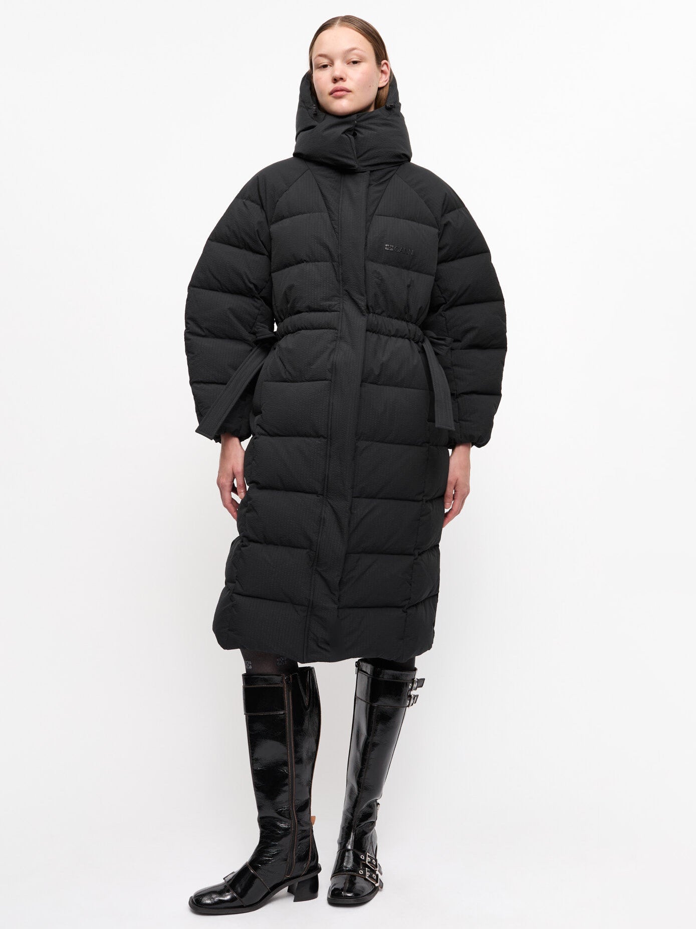 Tech Seersucker Puffer Coat, black